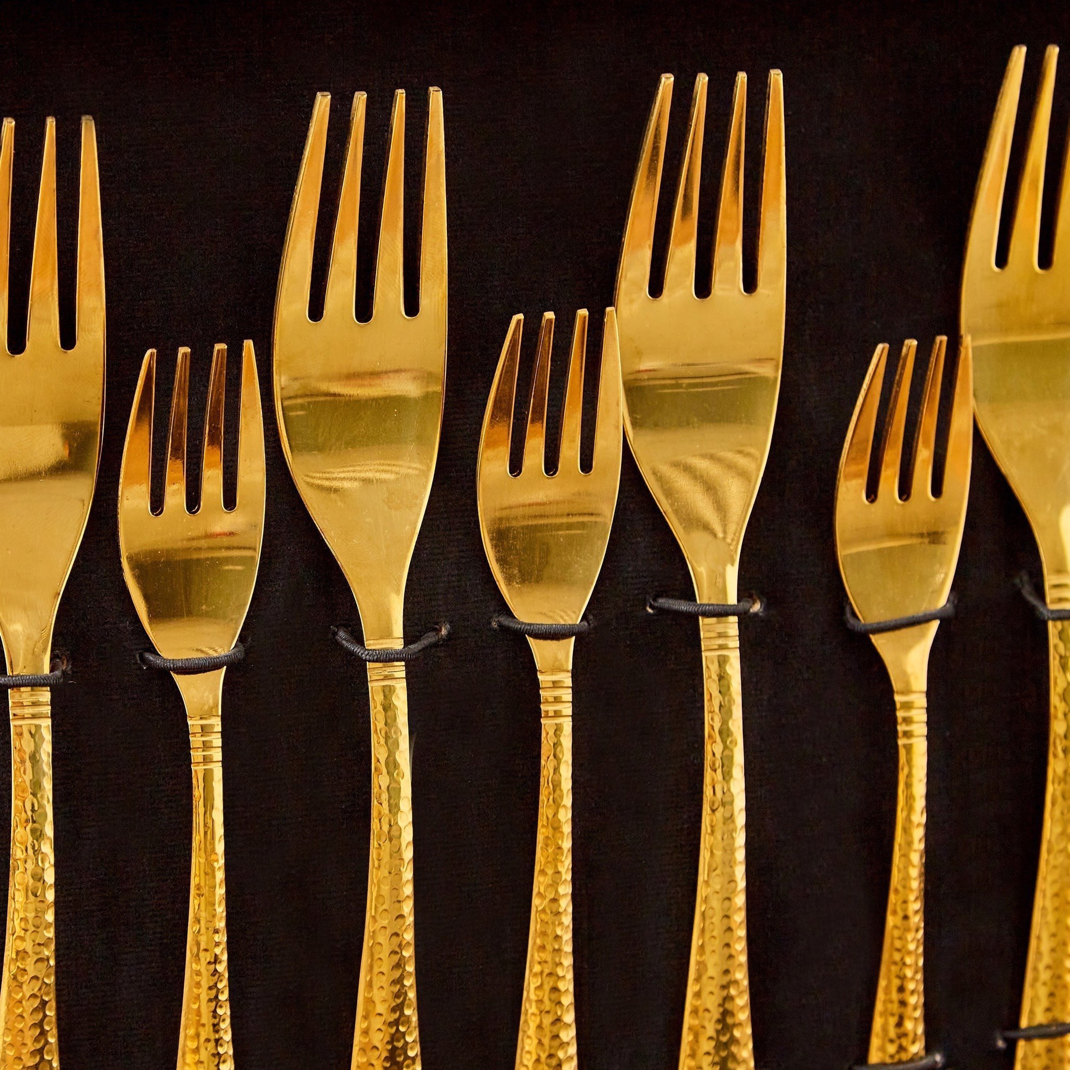 طقم أدوات مائدة مطروقة 24 قطعة من فيستيف-hbxhomeware-hbxkitchen-image-4