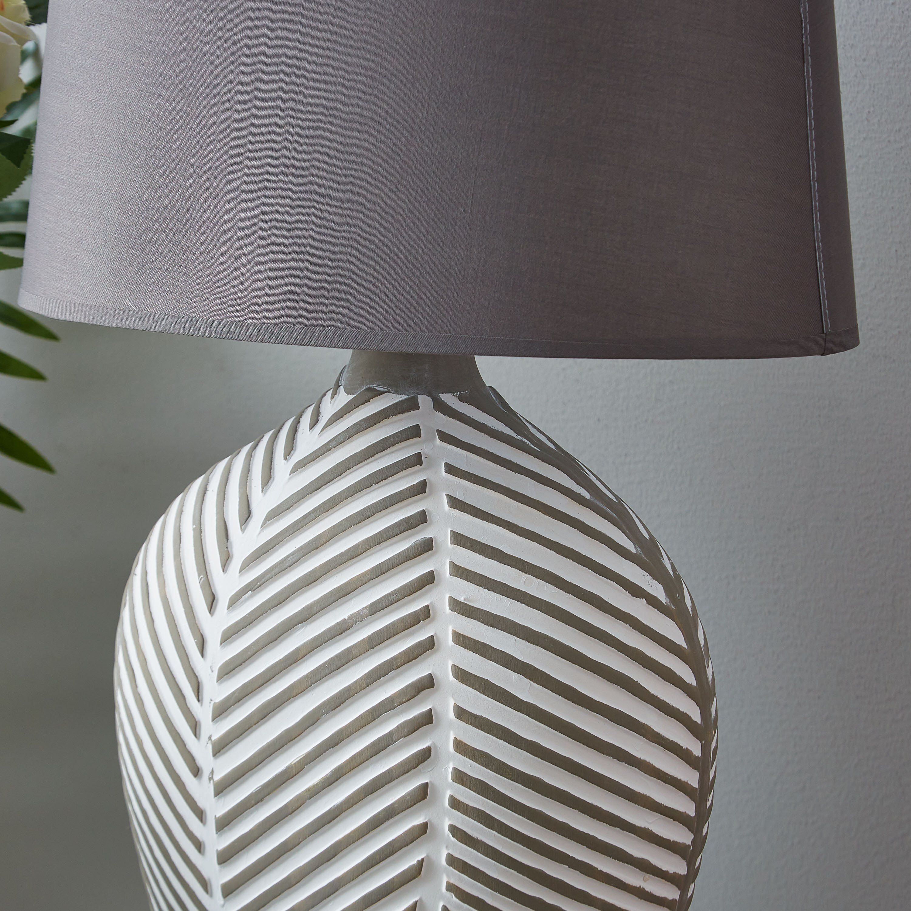 مصباح طاولة سيراميك من إيكون - 51 سم-hbxlivingroom-lighting-tablelamps-image-3