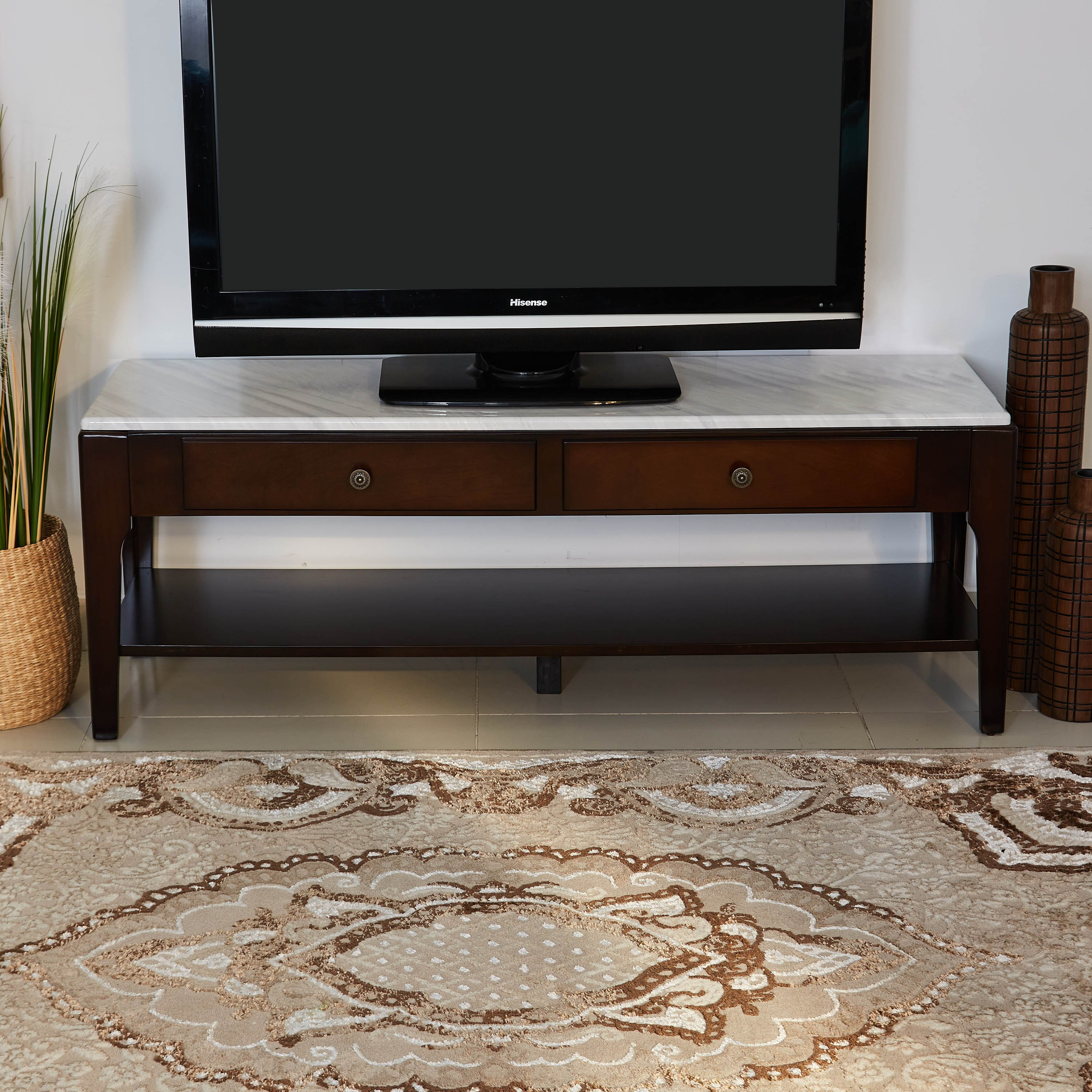وحدة تلفاز منخفضة للأجهزة حتى 65 بوصة من بيتون-hbxlivingroom-mediaunitsandstorage-tvunits-image-3