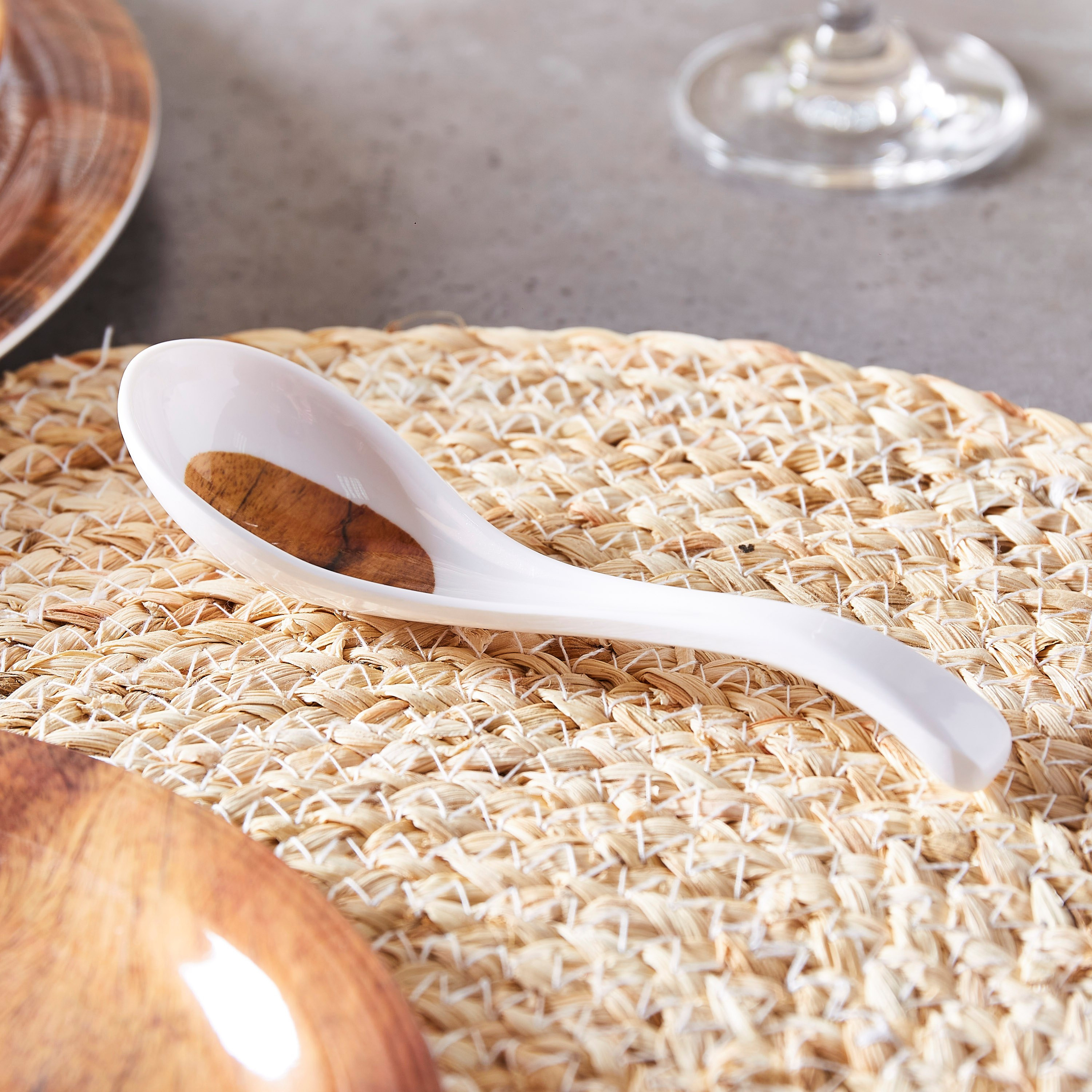 ملعقة شوربة من ناتشر لايف - 12 سم-hbxdecorandfurnishings-tabletop-crockery-image-1