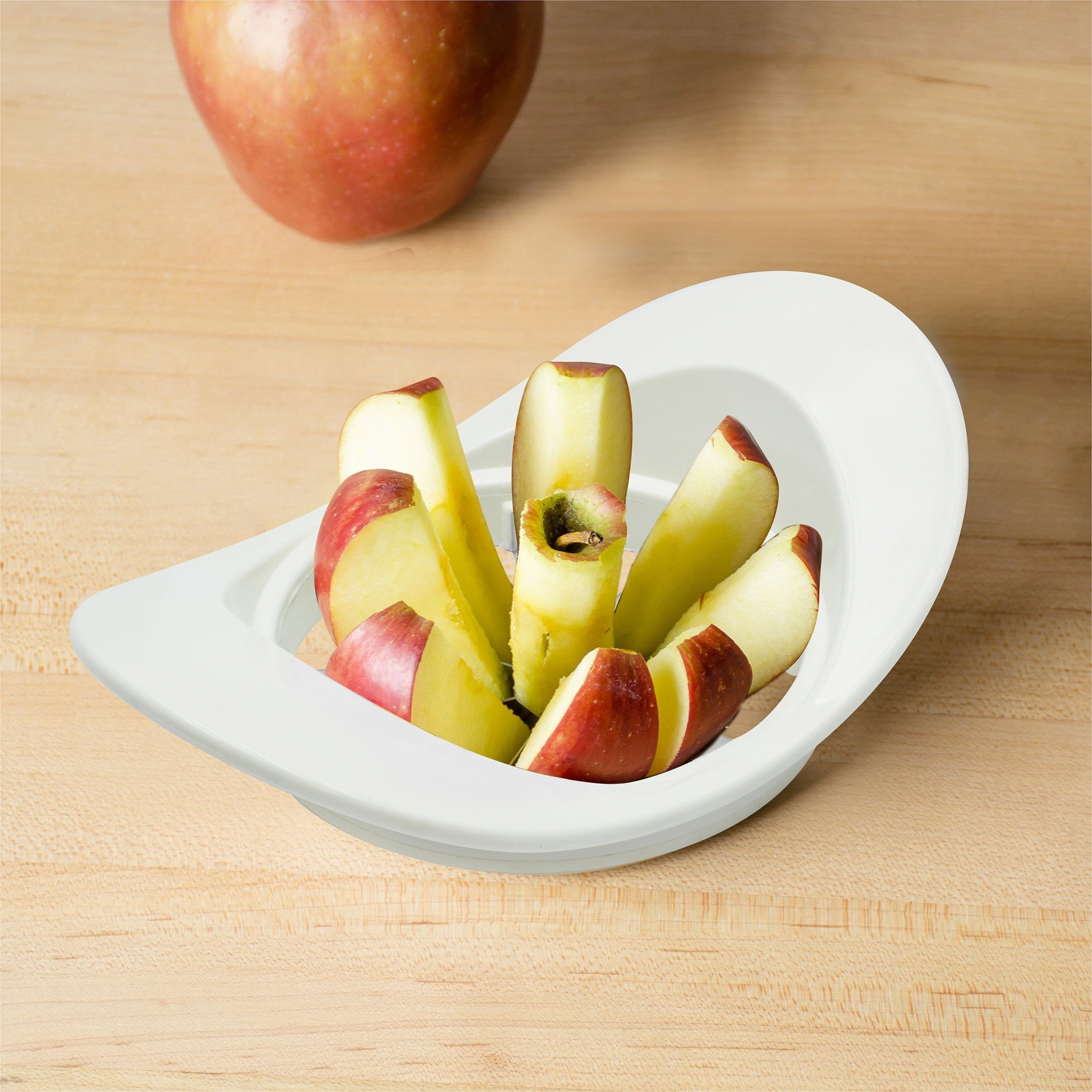 Facile Apple Cutter-hbxhomeware-hbxkitchen-image-1