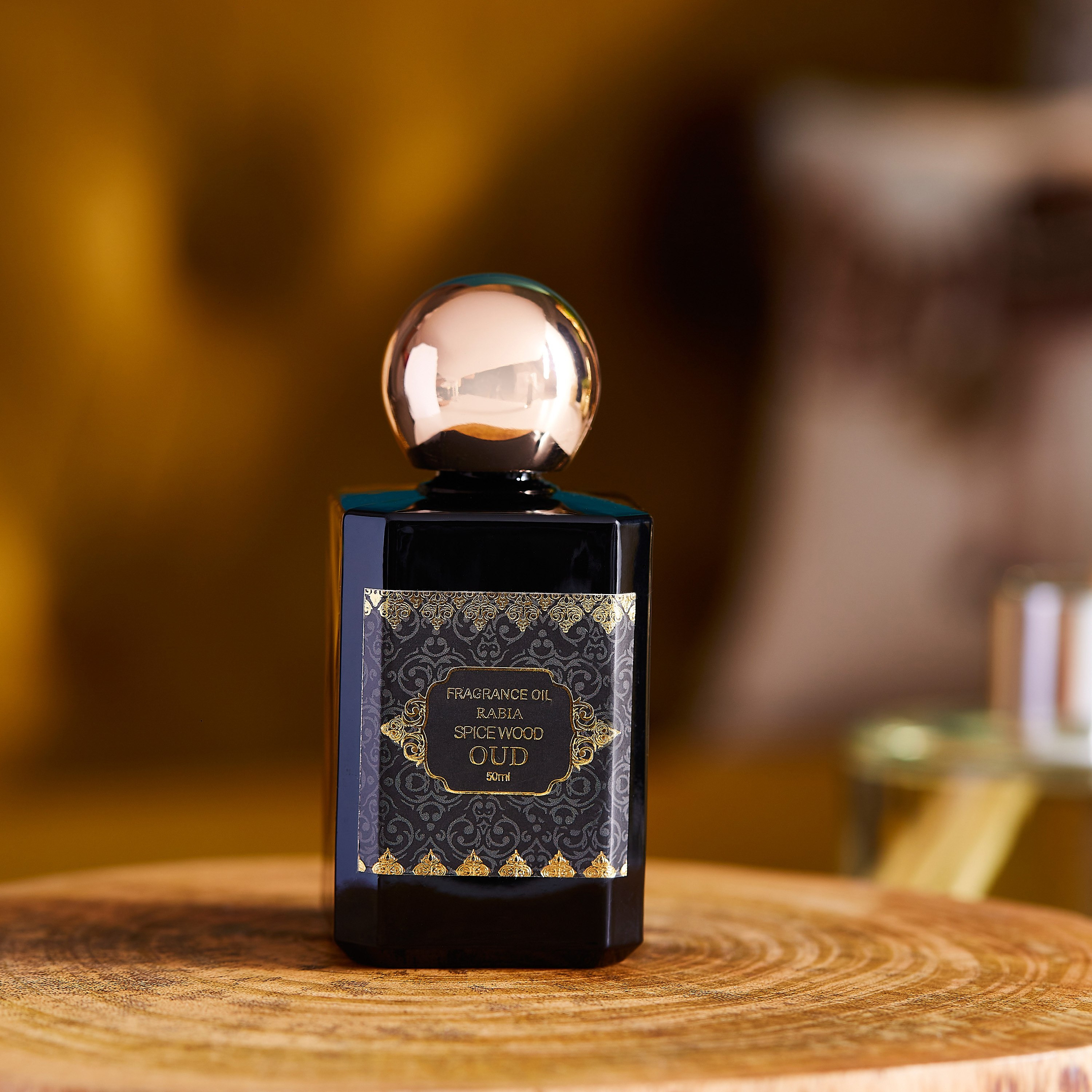 زيت عطري 50 مل عود خشب بهار من رابيا - 4x4x8 سم-hbxhomeware-hbxdecorandfurnishings-image-1