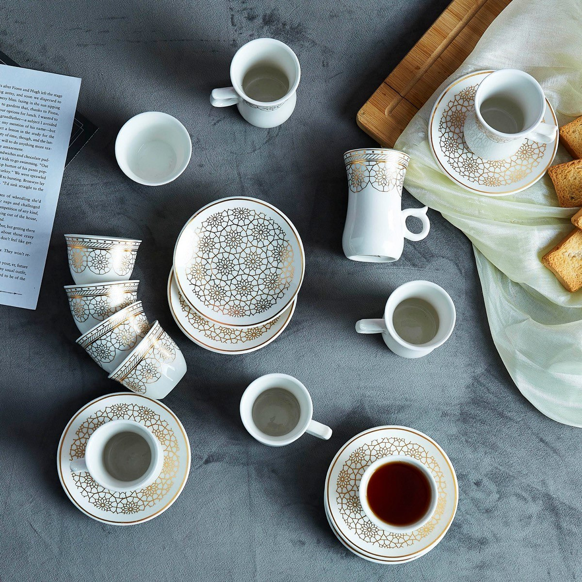 طقم إستكانة وقهوة 18 قطعة من مشربية - 6×6×9 سم-hbxhomeware-hbxkitchen-image-2