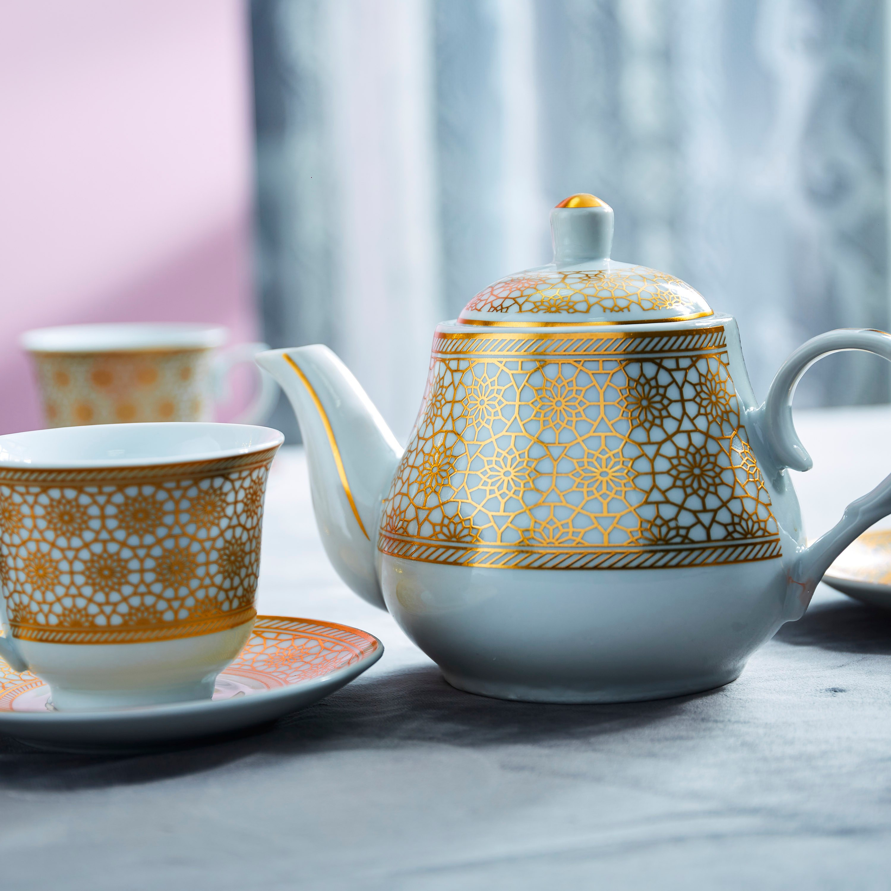 طقم شاي مع حامل من مشربية - 15 قطعة-hbxhomeware-diningandtabletop-coffeeandteasets-image-2