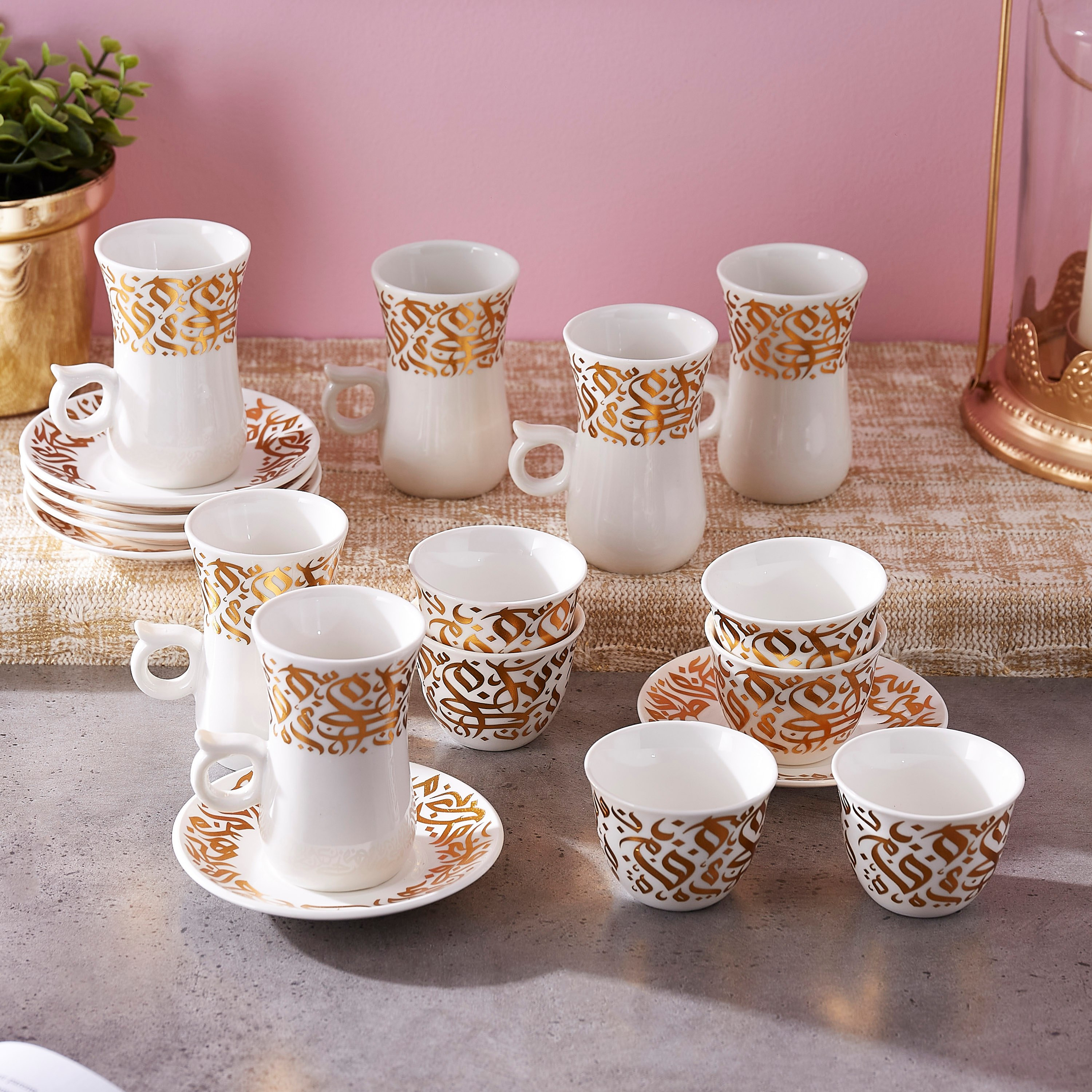طقم استكان وقهوة بطبعات كاليجرافي- 18 قطعة-hbxhomeware-hbxkitchen-image-1
