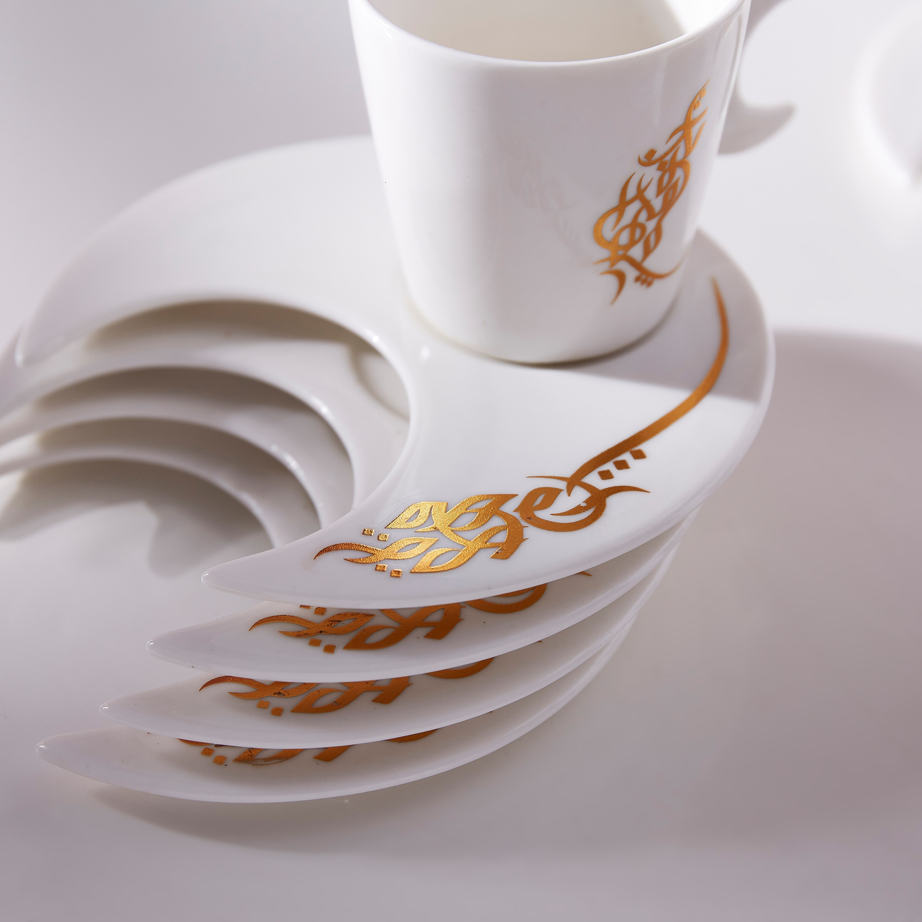 طقم قهوة 12 قطعة من كاليجرافي-hbxhomeware-hbxkitchen-image-3
