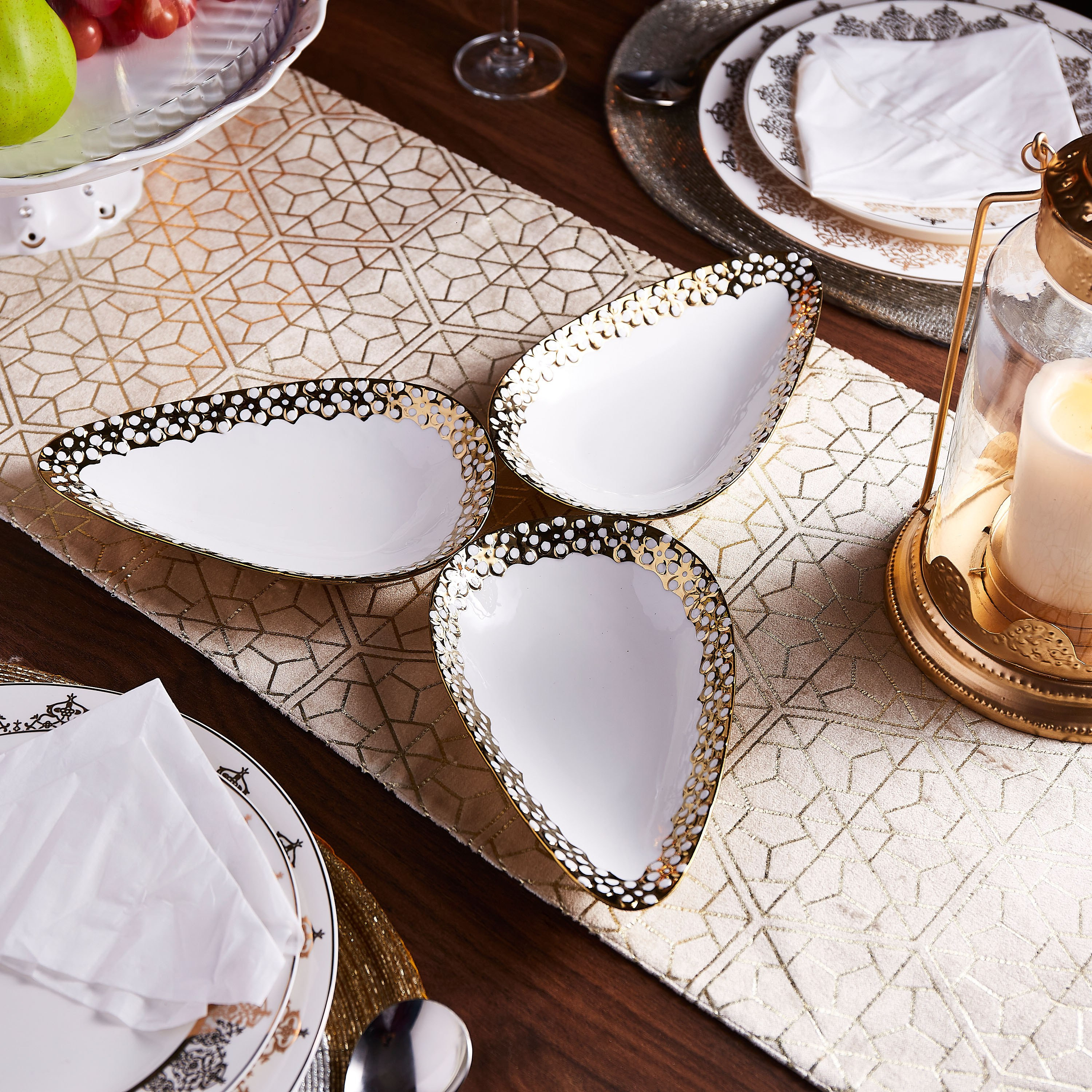 طقم أطباق من 3 قطع - 20x12 سم-hbxdecorandfurnishings-tabletop-serveware-image-1