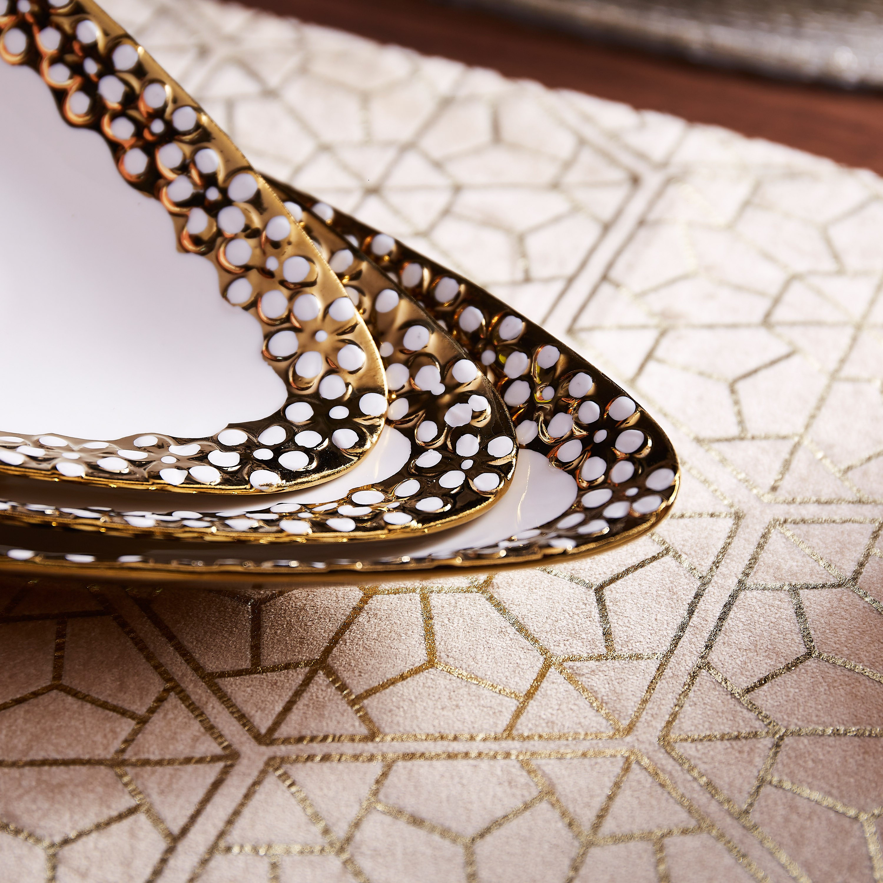 طقم أطباق من 3 قطع - 20x12 سم-hbxdecorandfurnishings-tabletop-serveware-image-3