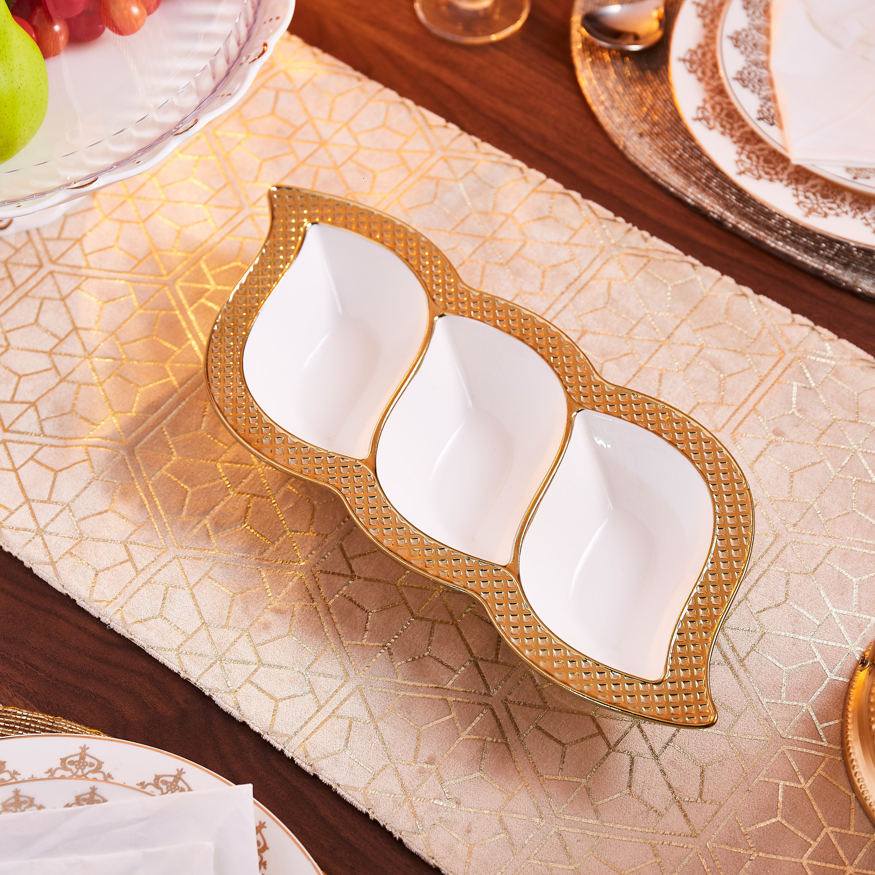 طقم صحون تقديم 3 أقسام- 35x14 سم-hbxdecorandfurnishings-tabletop-serveware-image-1