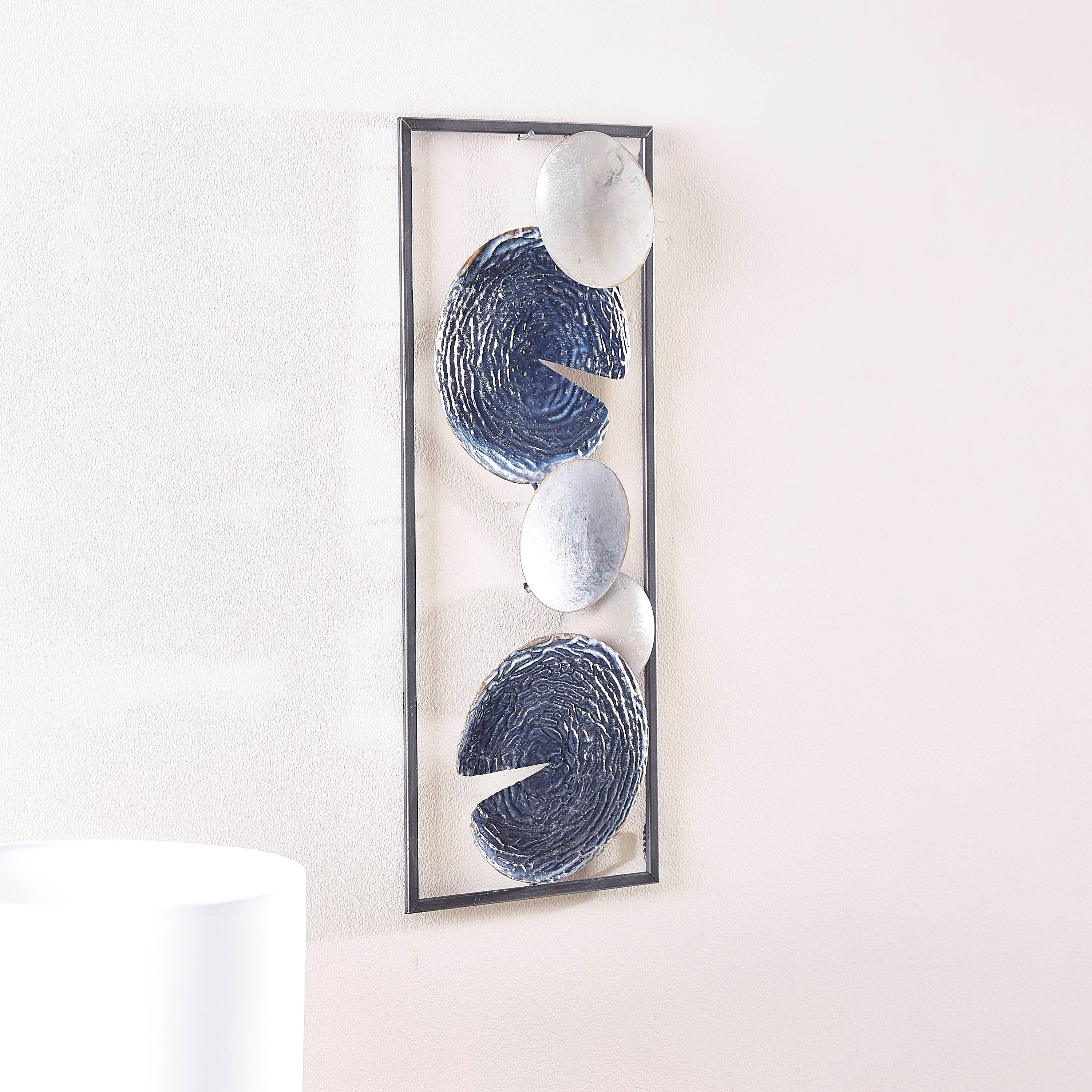 زينة حائط مؤطرة لدوائر معدنية من آريس-hbxdiningroom-walldecor-wallart-image-1
