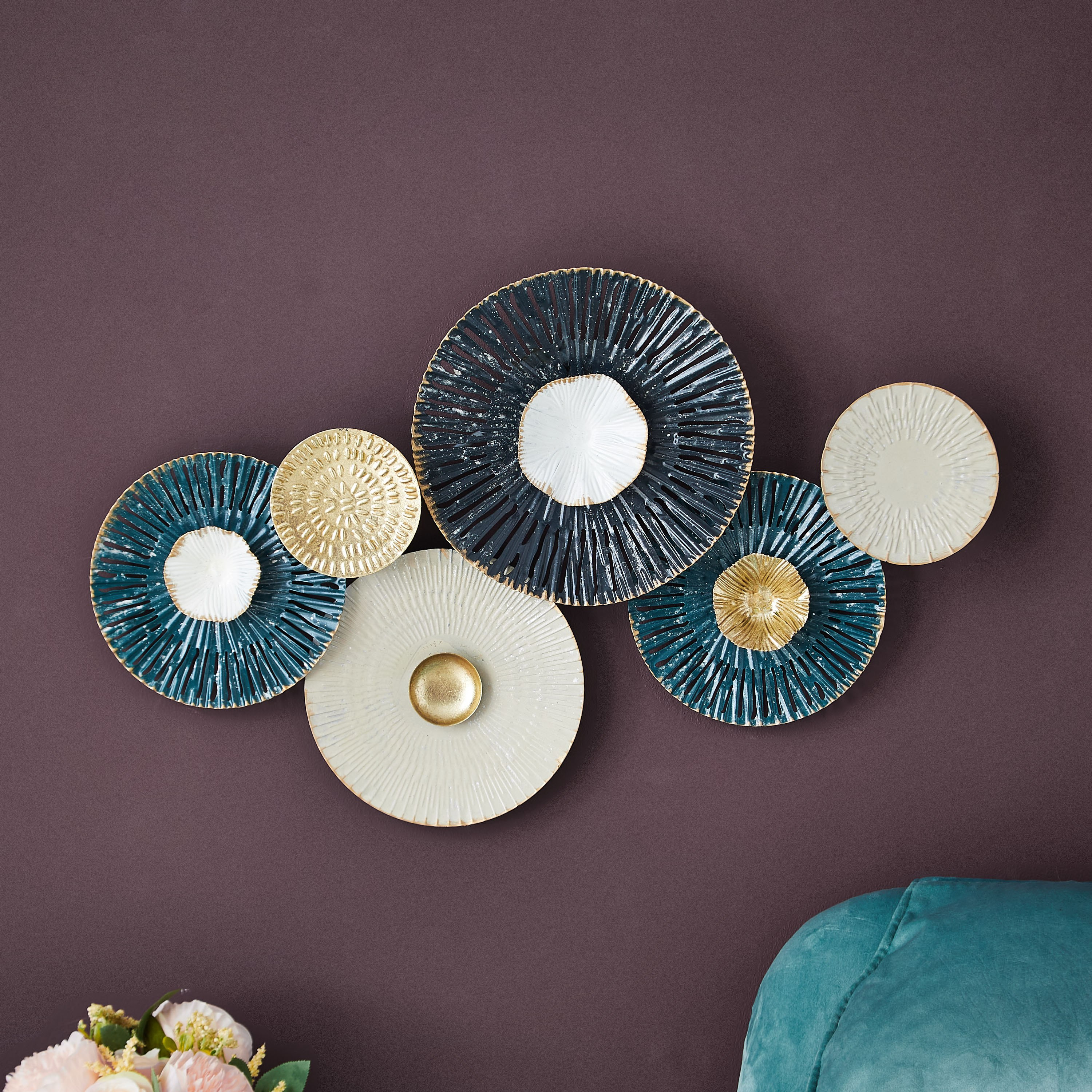 زينة حائط  لدوائر معدنية أفقية من آريس-hbxdiningroom-walldecor-wallart-image-1