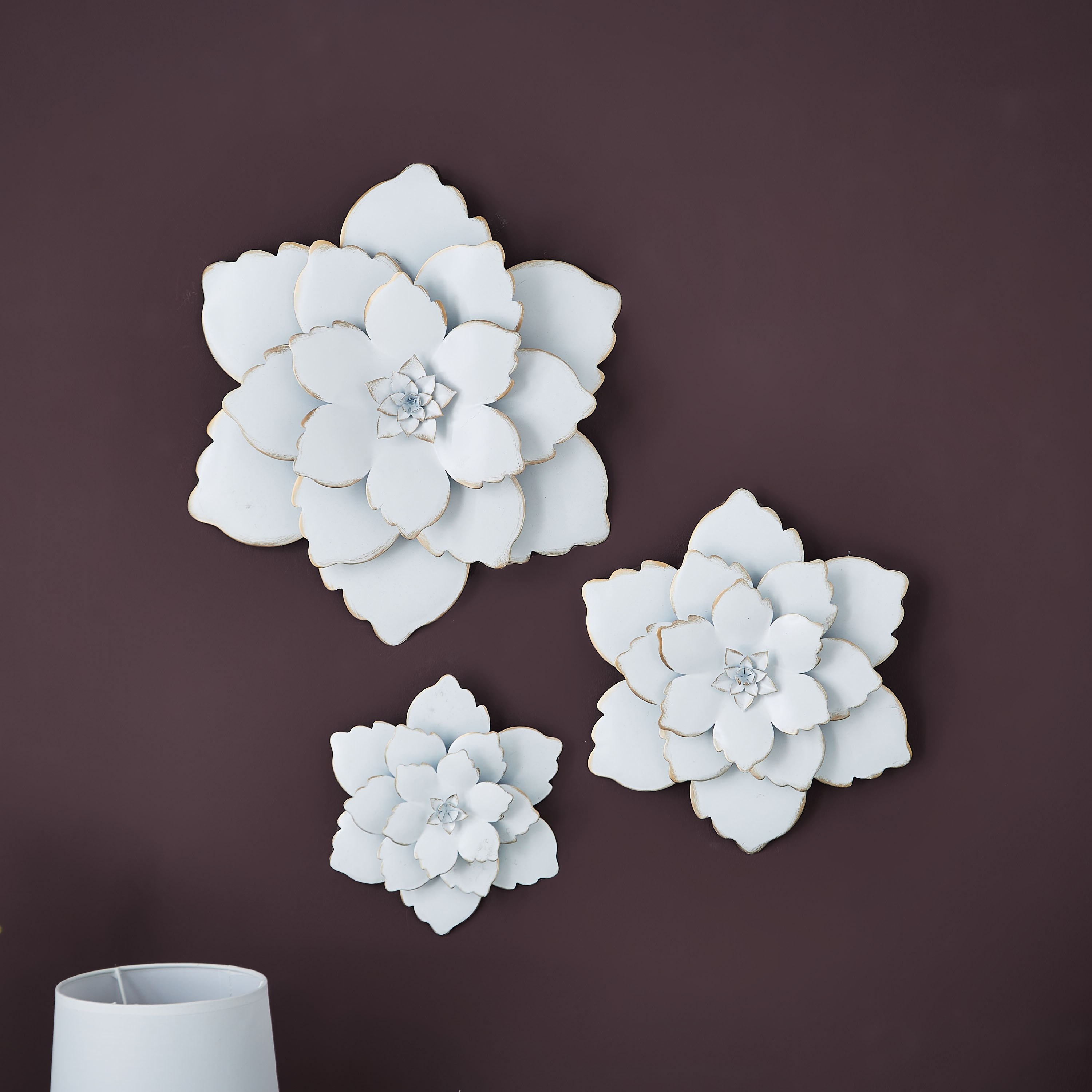 طقم زينة حائط معدنية بتصميم زهور 3 قطع من آريس-hbxdiningroom-walldecor-wallart-image-1
