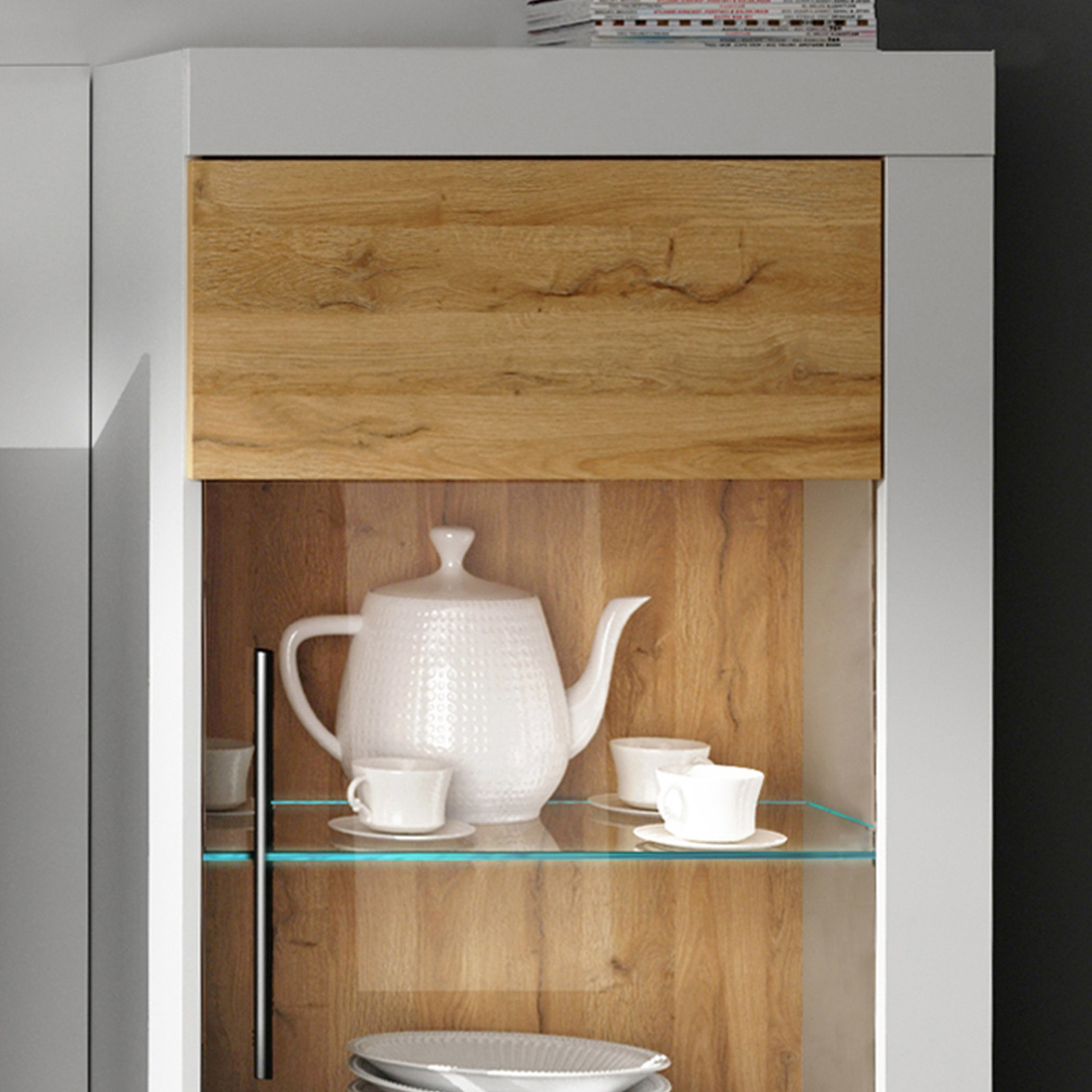 وحدة حائط للتلفزيونات حتى 70 بوصة من آفيو-hbxlivingroom-mediaunitsandstorage-wallunits-image-9