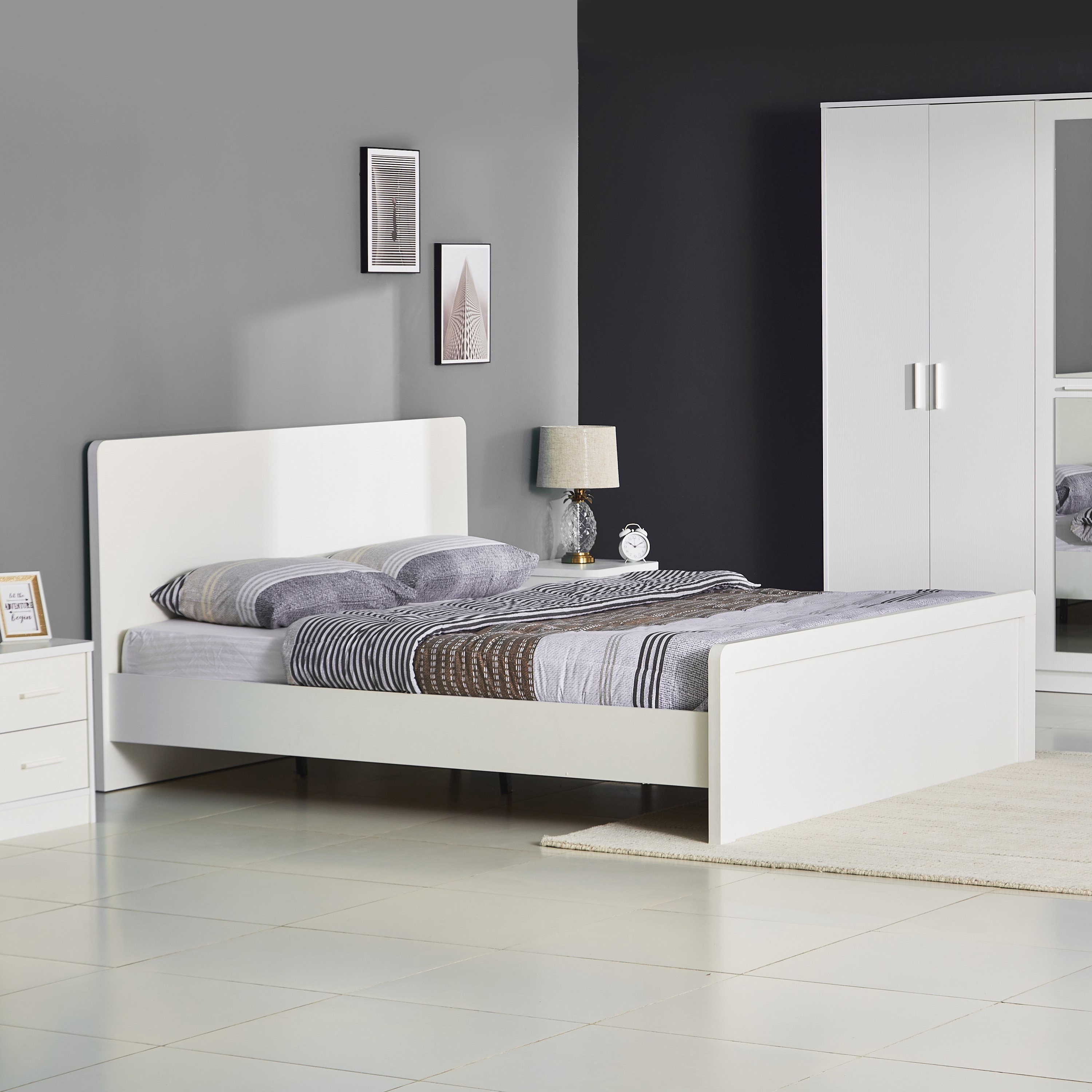 سرير كينج من بوسطن - 180x200 سم-hbxfurniture-bedsandbedsets-beds-king-image-1