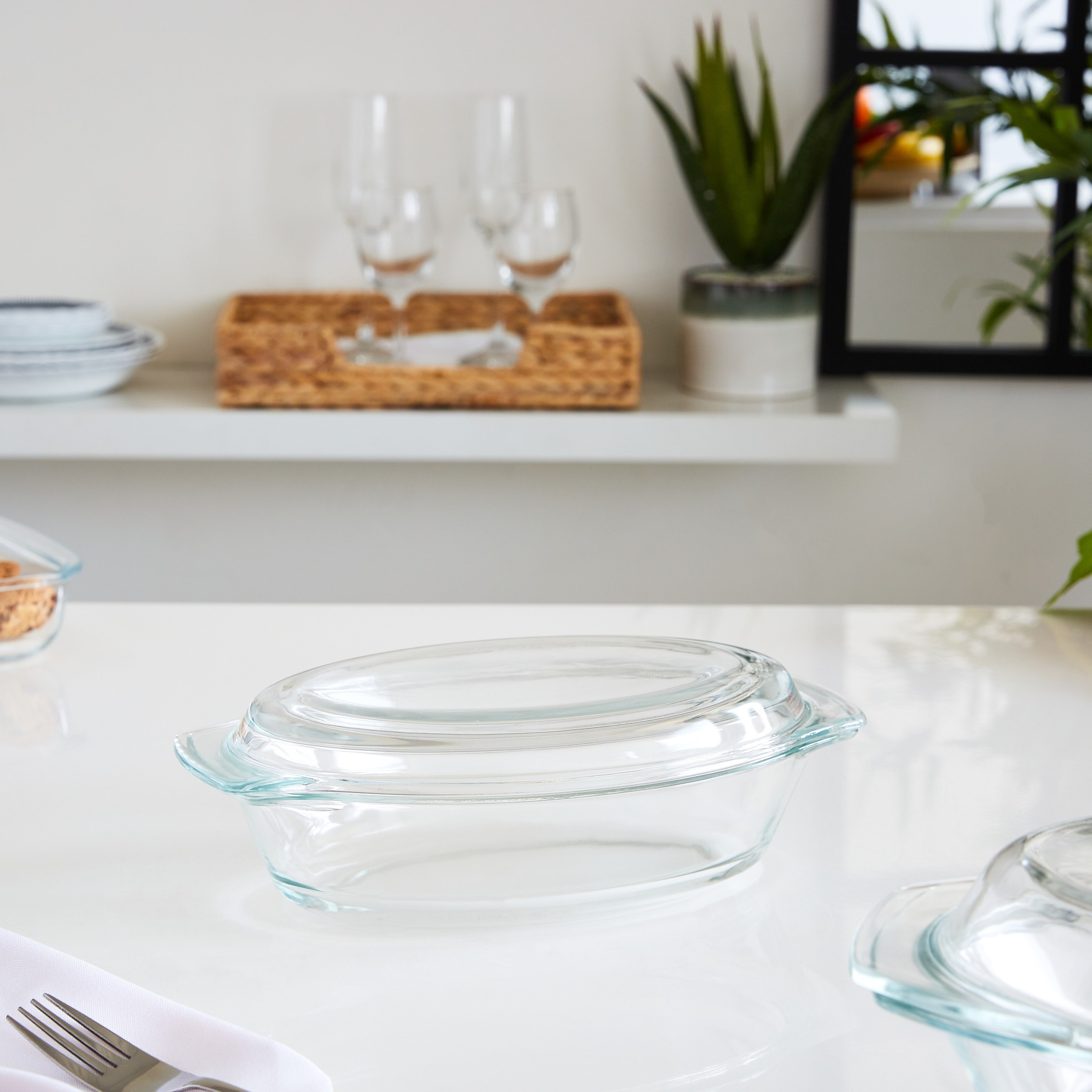 كسرولة بيضاوية بغطاء من جراسيا - 1.5 لتر-hbxkitchen-bakeware-image-1