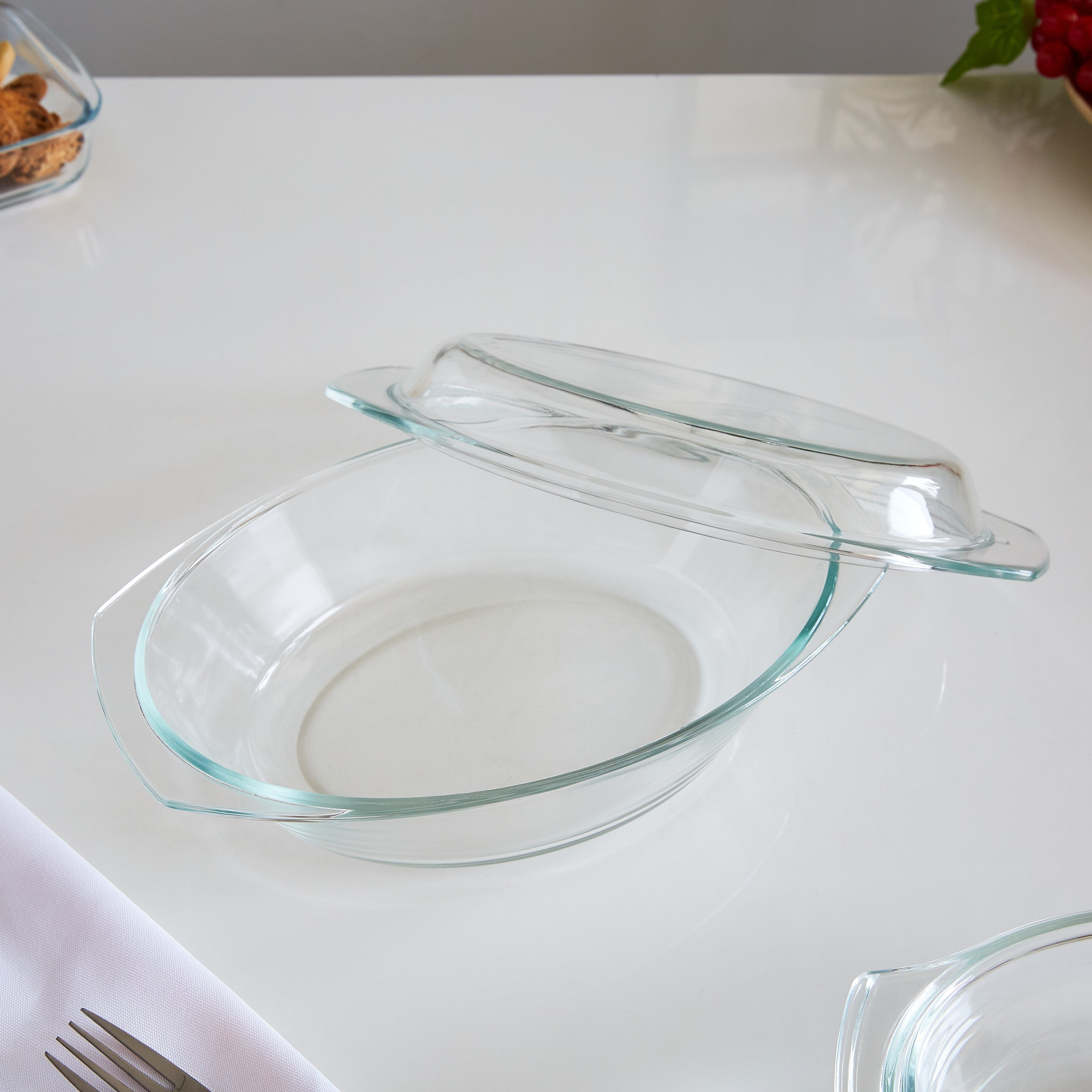 كسرولة بيضاوية بغطاء من جراسيا- 2.5 لتر-hbxkitchen-bakeware-image-2