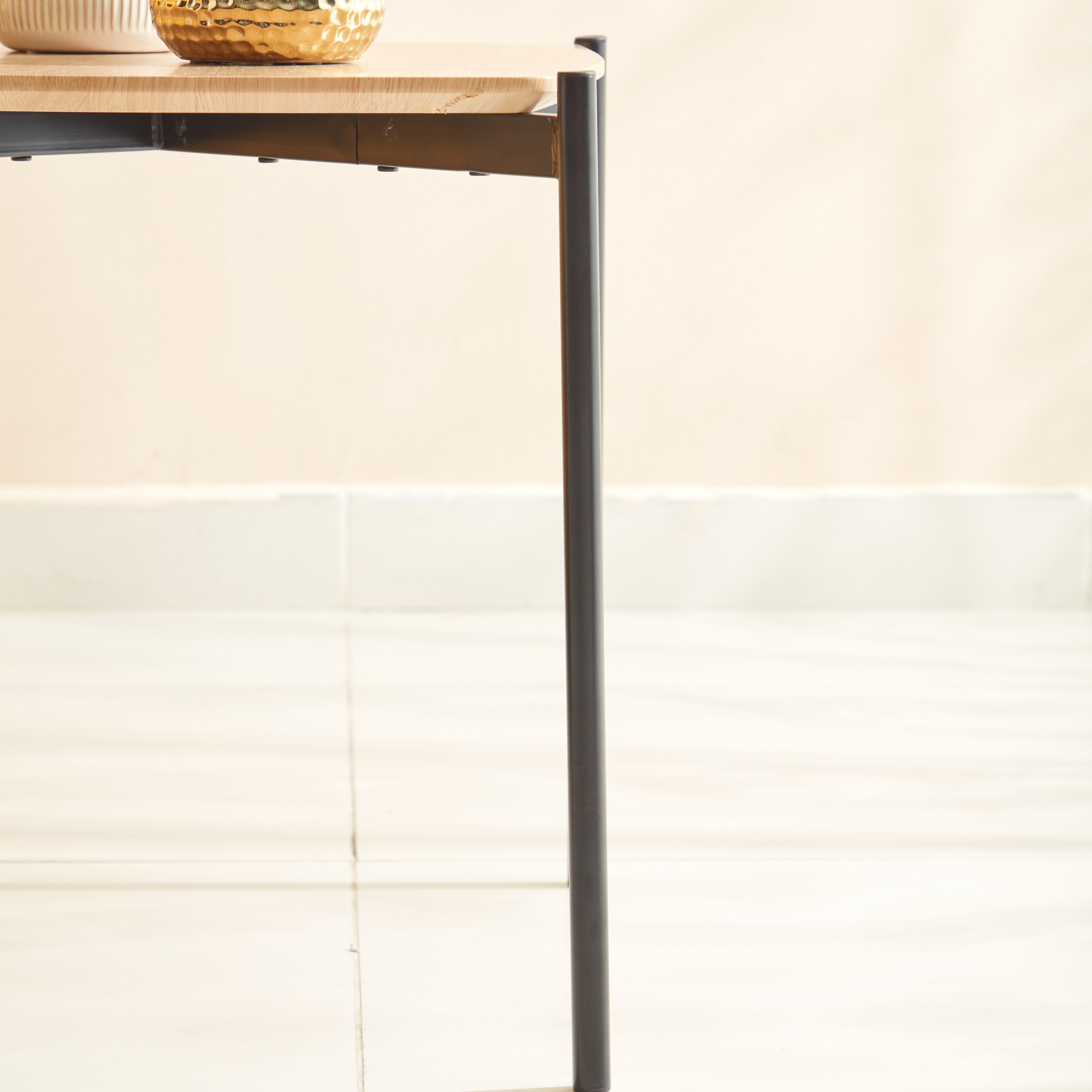 طاولة جانبية من فين-hbxfurniture-livingroom-endtables-image-4
