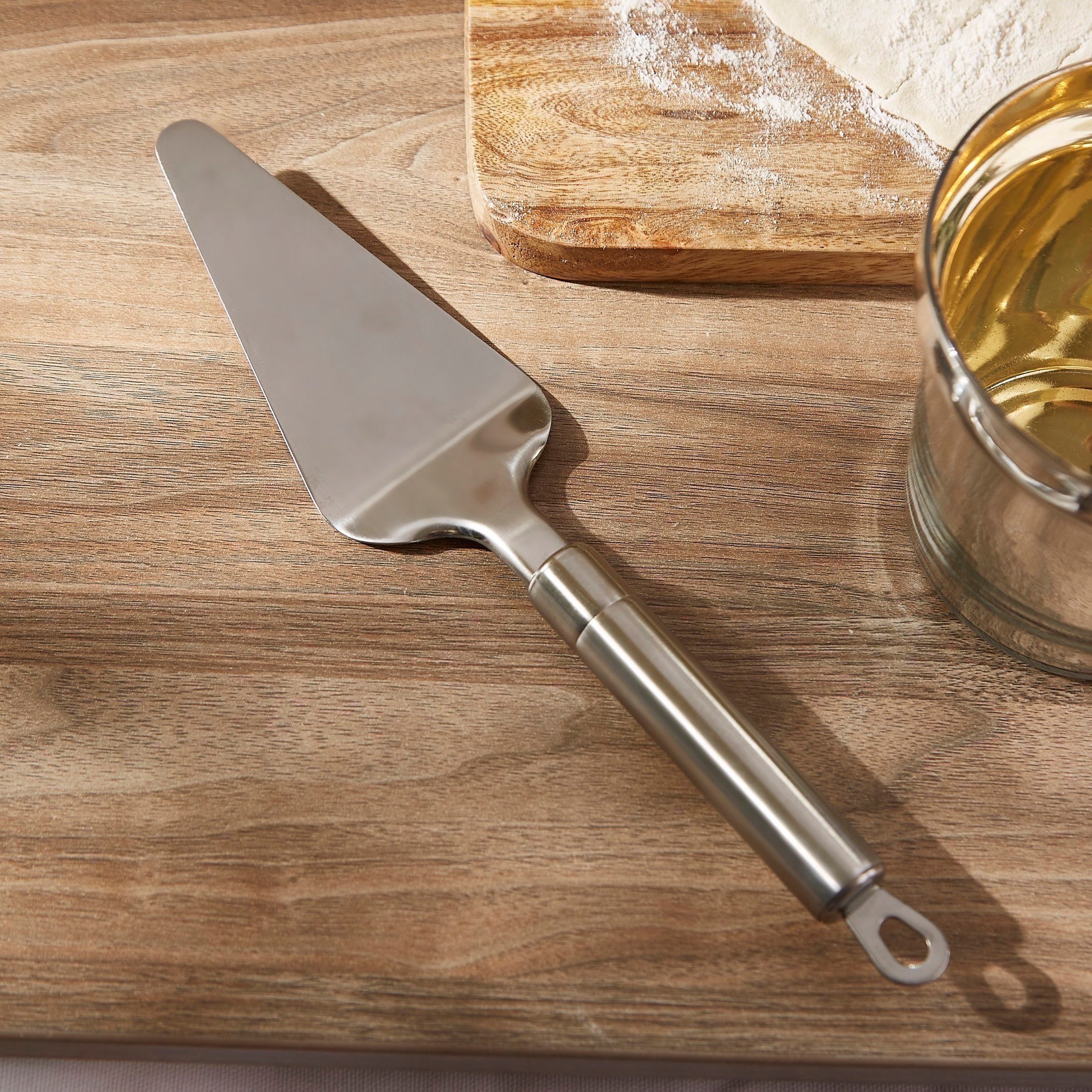 Gracia Cake Server-hbxhomeware-hbxkitchen-image-1