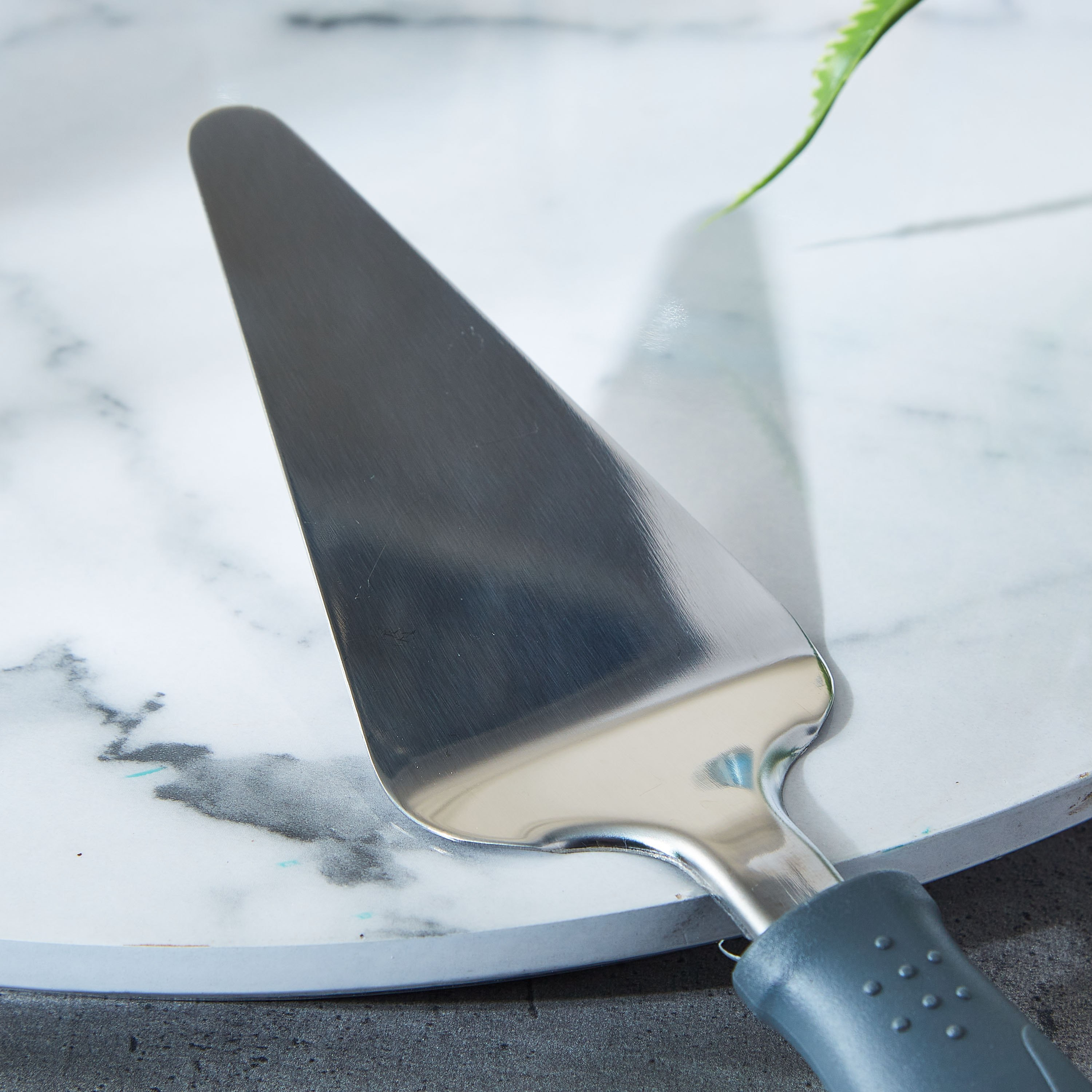 Gracia Cake Server-hbxhomeware-hbxkitchen-image-2