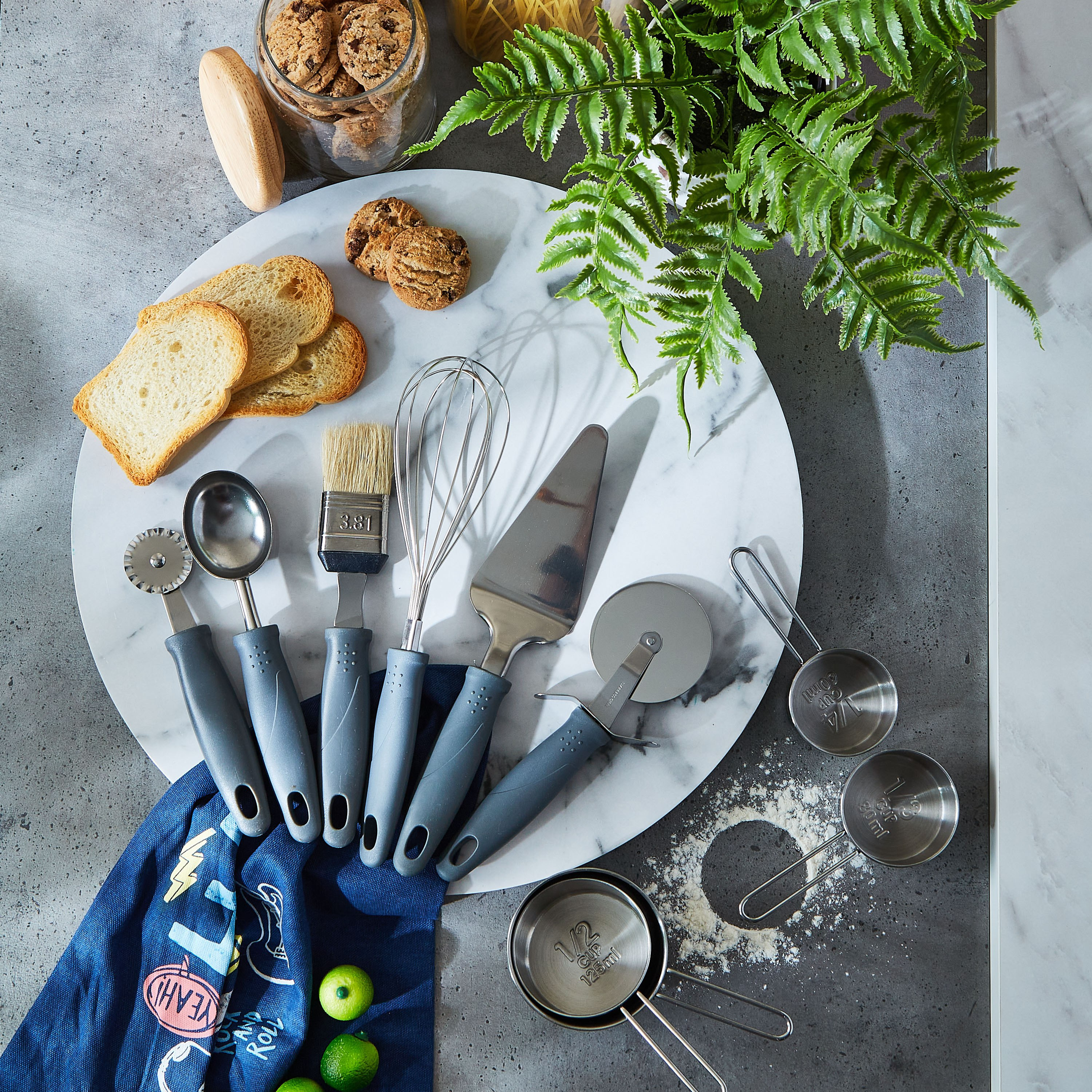 Gracia Cake Server-hbxhomeware-hbxkitchen-image-4