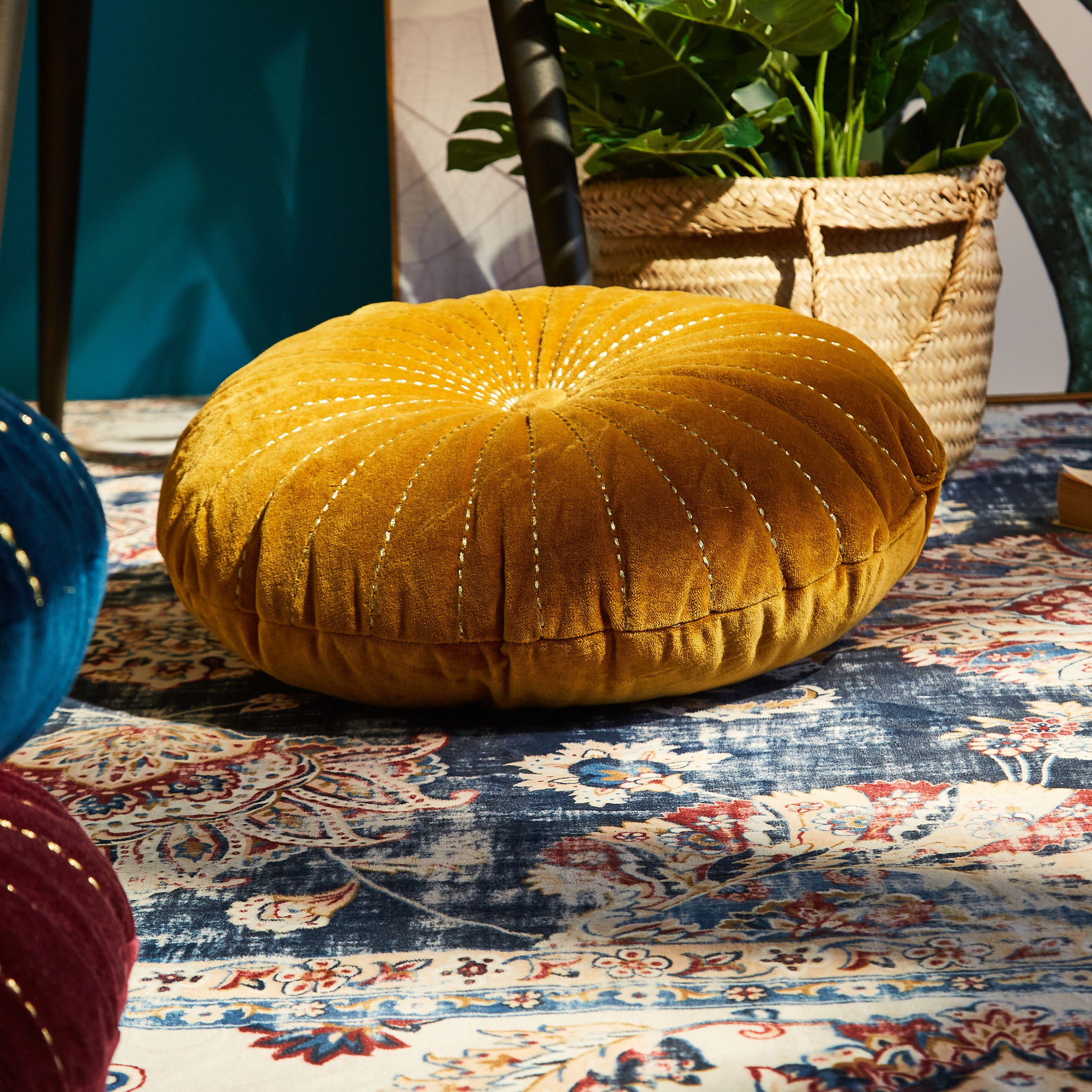 Serene Velvet Embroidered Filled Cushion - 40 cm-hbxlivingroom-furnishings-cushionsandcovers-filledcushions-image-2