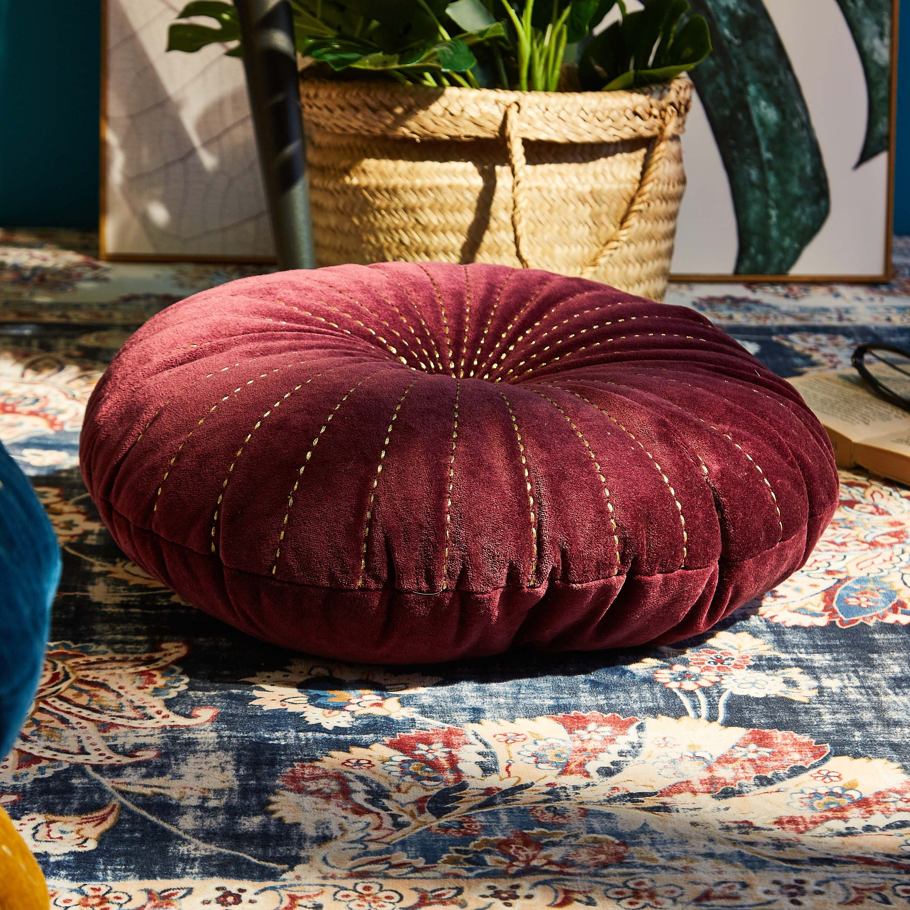 وسادة محشوة مخملية من سيرين- 40 سم-hbxlivingroom-furnishings-cushionsandcovers-filledcushions-image-2