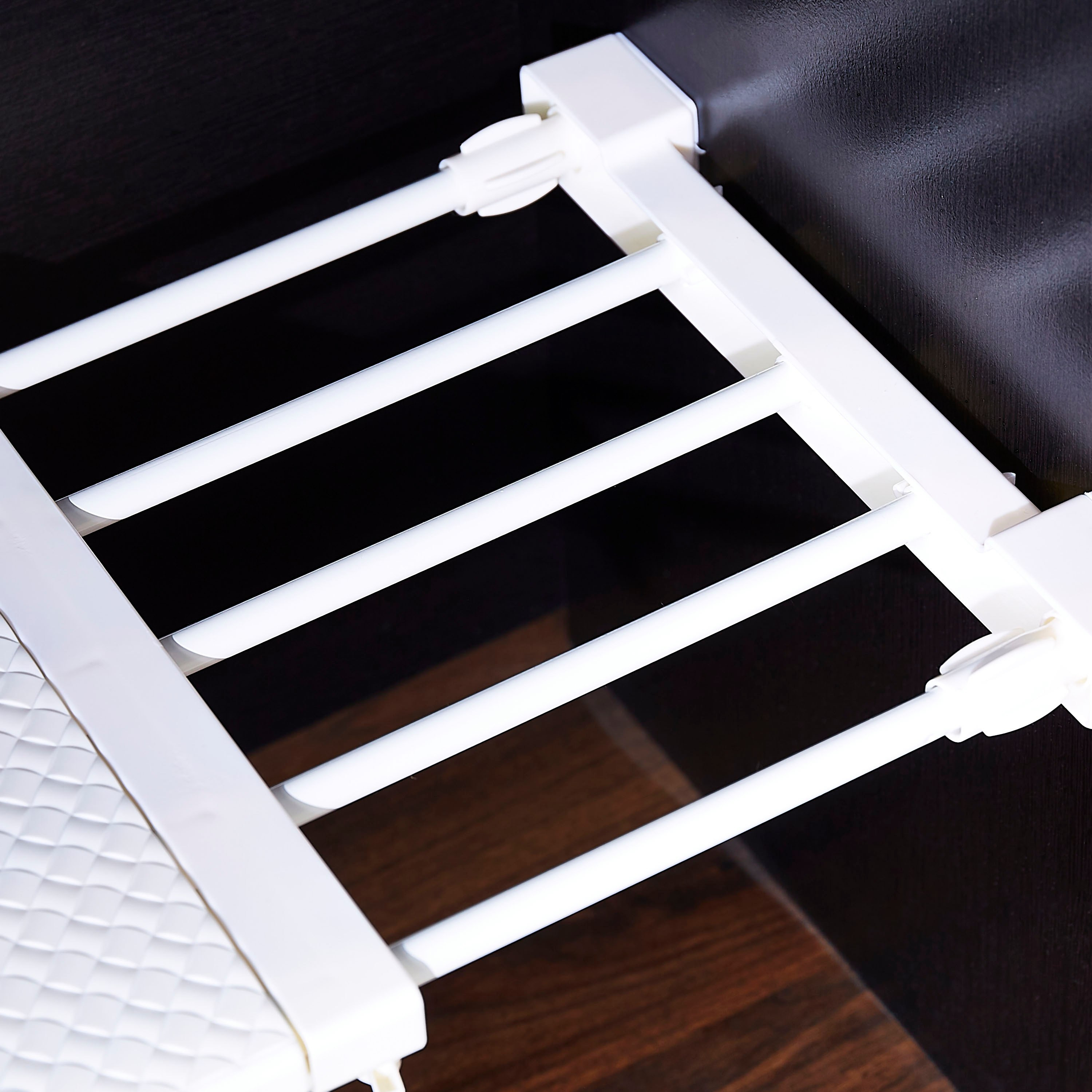 HBSO Adjustable Shelf-hbxbathroom-bathroomstorage-towelholdersandstands-image-2