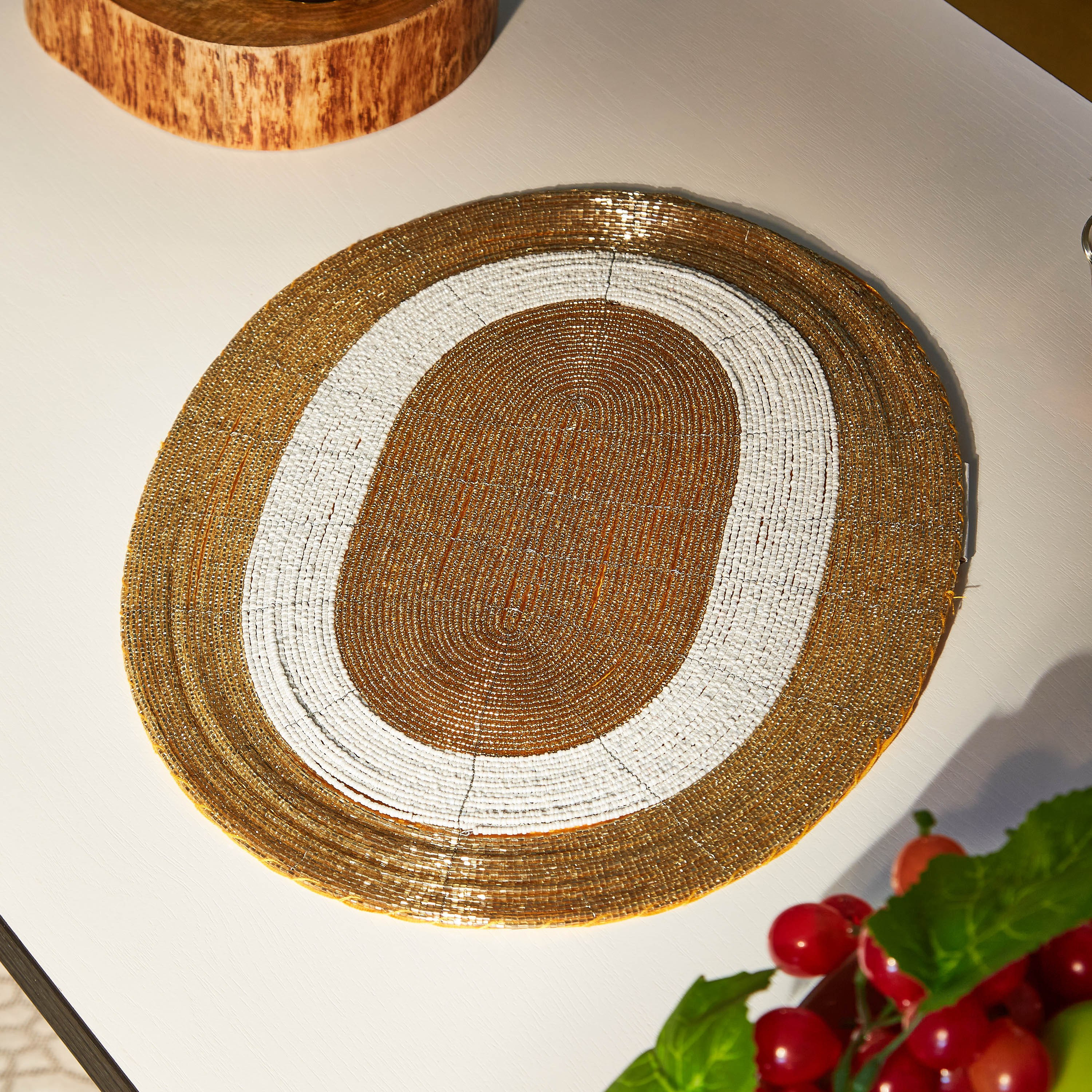 Oval Beaded Placemat-hbxdecorandfurnishings-homefurnishings-tablelinens-image-1