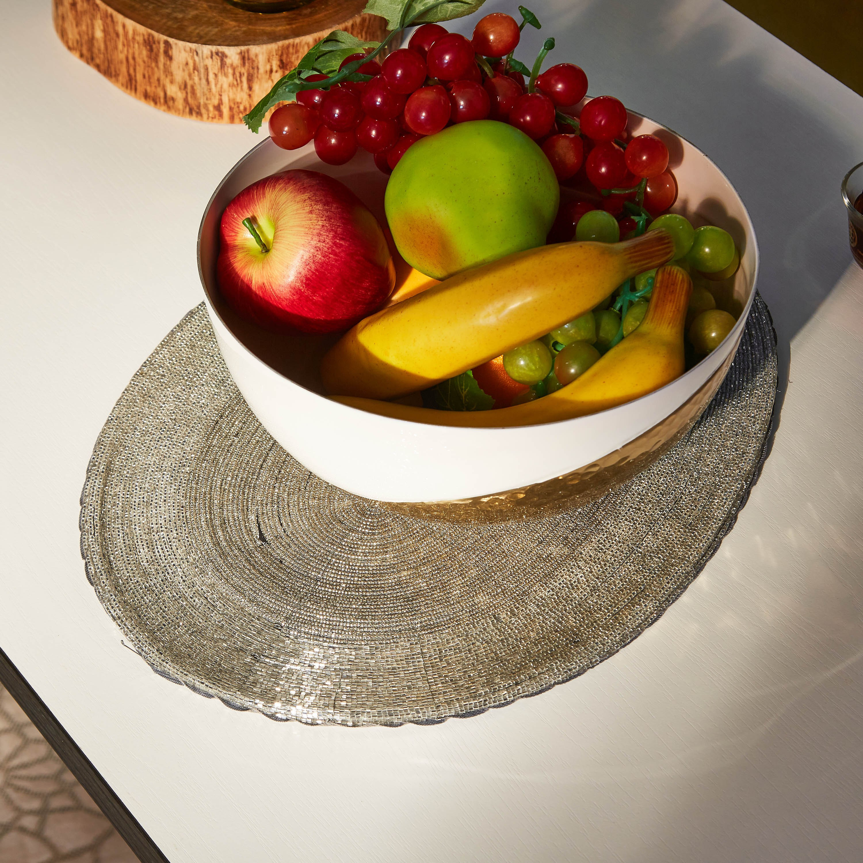 لبادة صحون بيضاوية مطرزة بالخرز-hbxdecorandfurnishings-homefurnishings-tablelinens-image-2