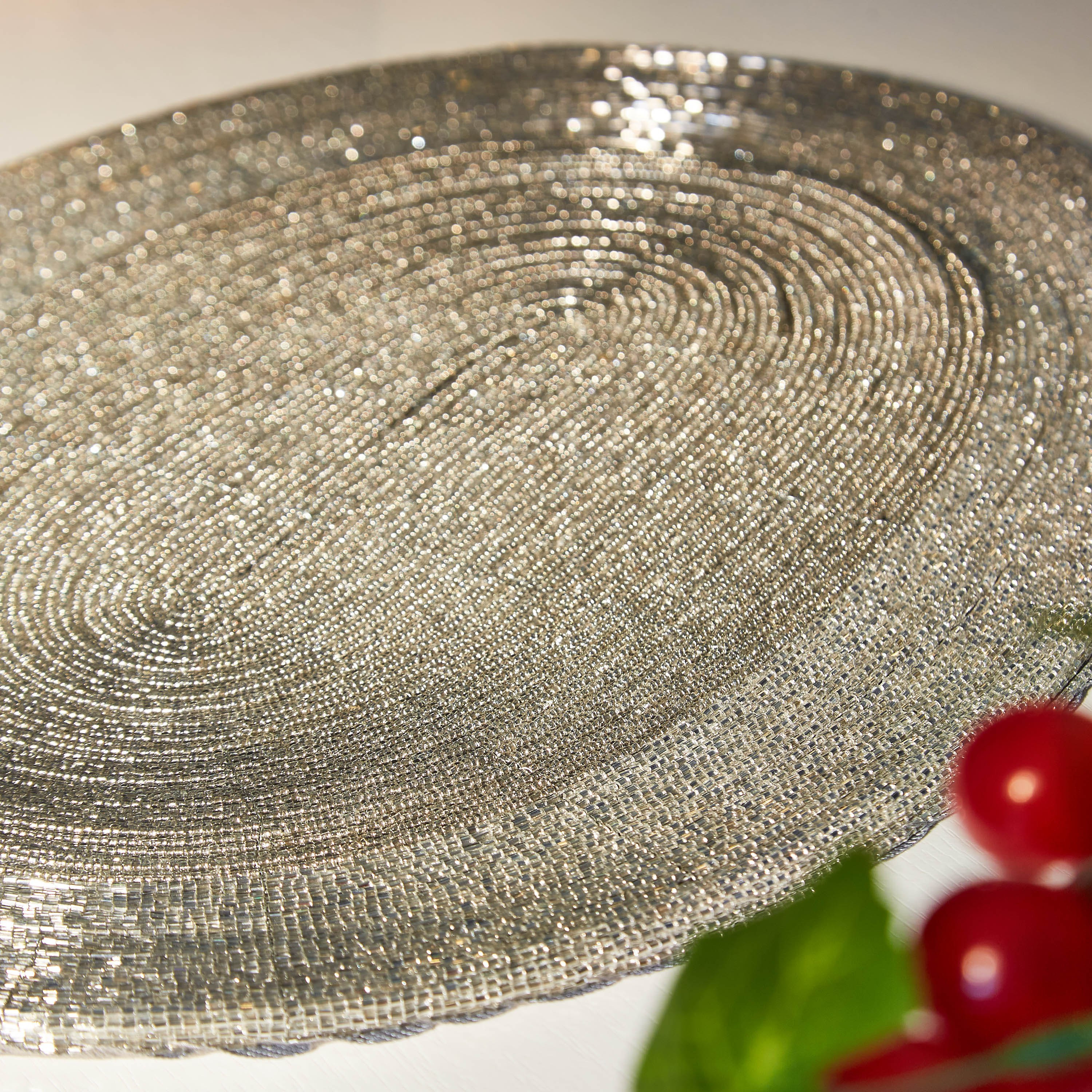 لبادة صحون بيضاوية مطرزة بالخرز-hbxdecorandfurnishings-homefurnishings-tablelinens-image-3