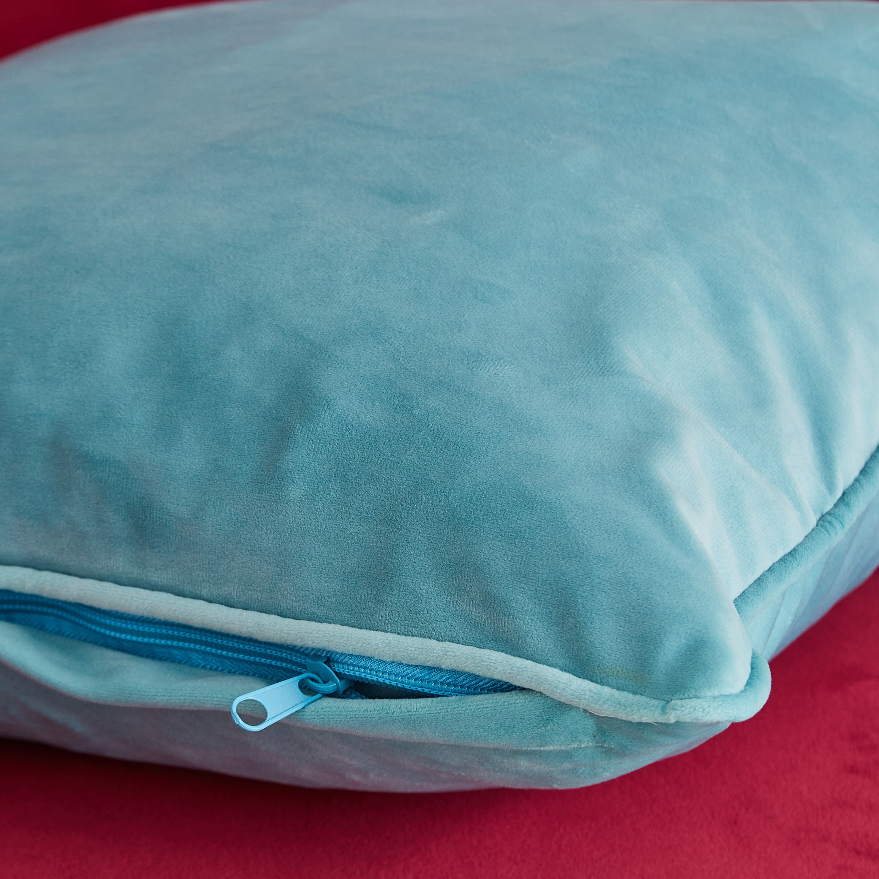 غطاء وسادة مخملي من دوف - 45x45 سم-hbxhomeware-cushionsandcovers-cushioncovers-image-2