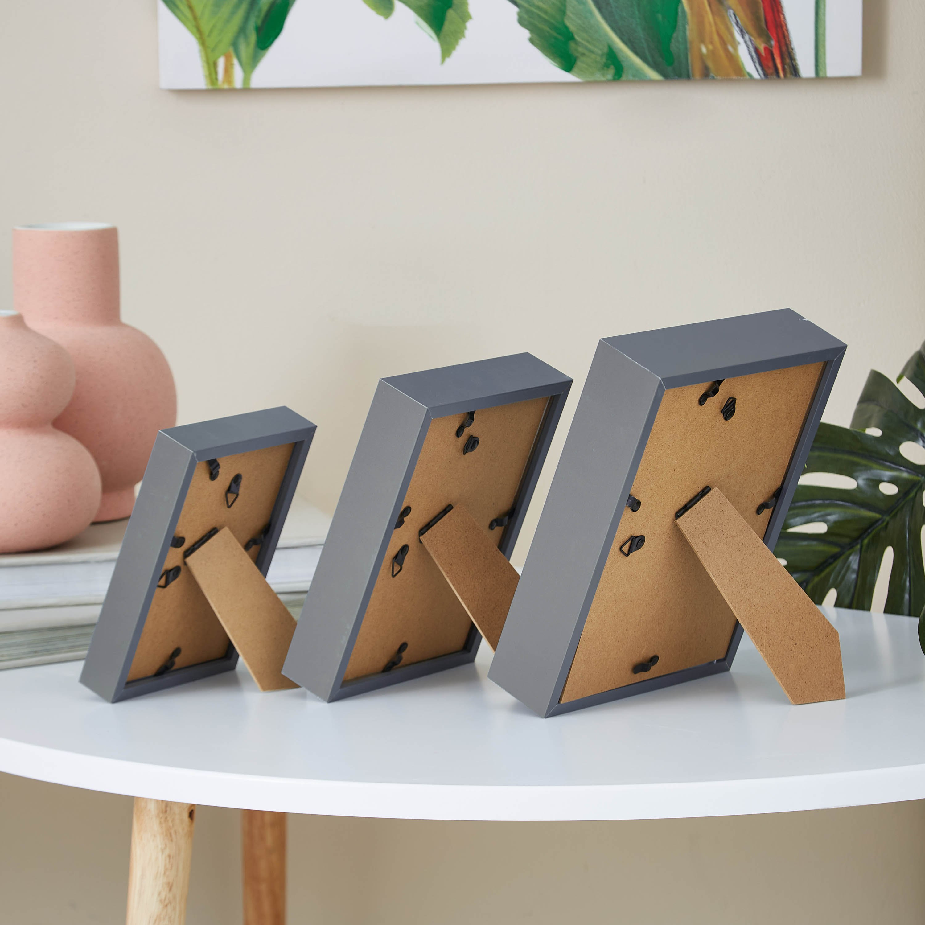 برواز صور من كييرا - طقم من 3 قطع-hbxbedroom-decorandaccessories-photoframes-image-2