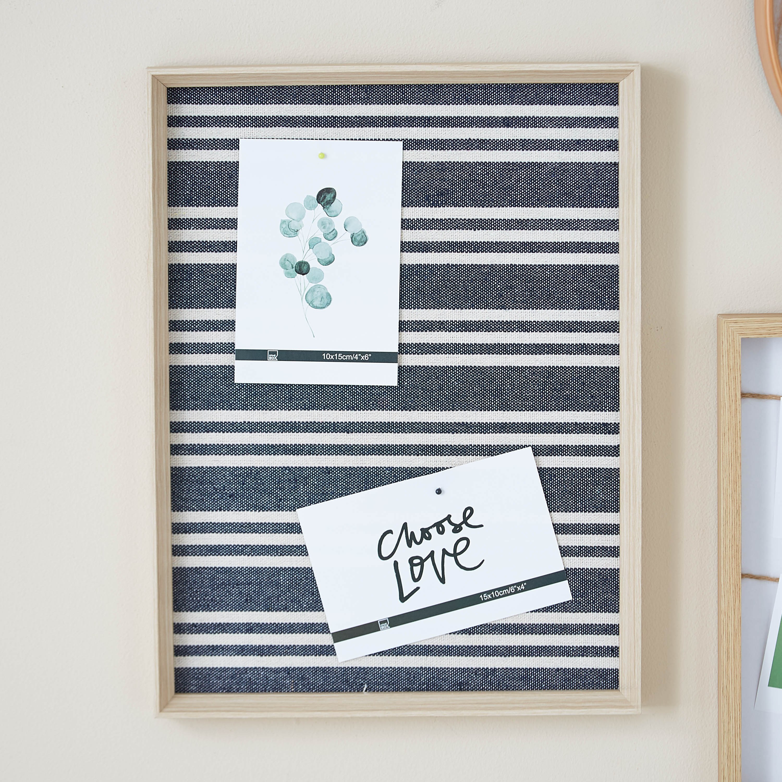 برواز صور إم دي إف من كيرا - 30x3x40 سم-hbxbedroom-decorandaccessories-photoframes-image-1