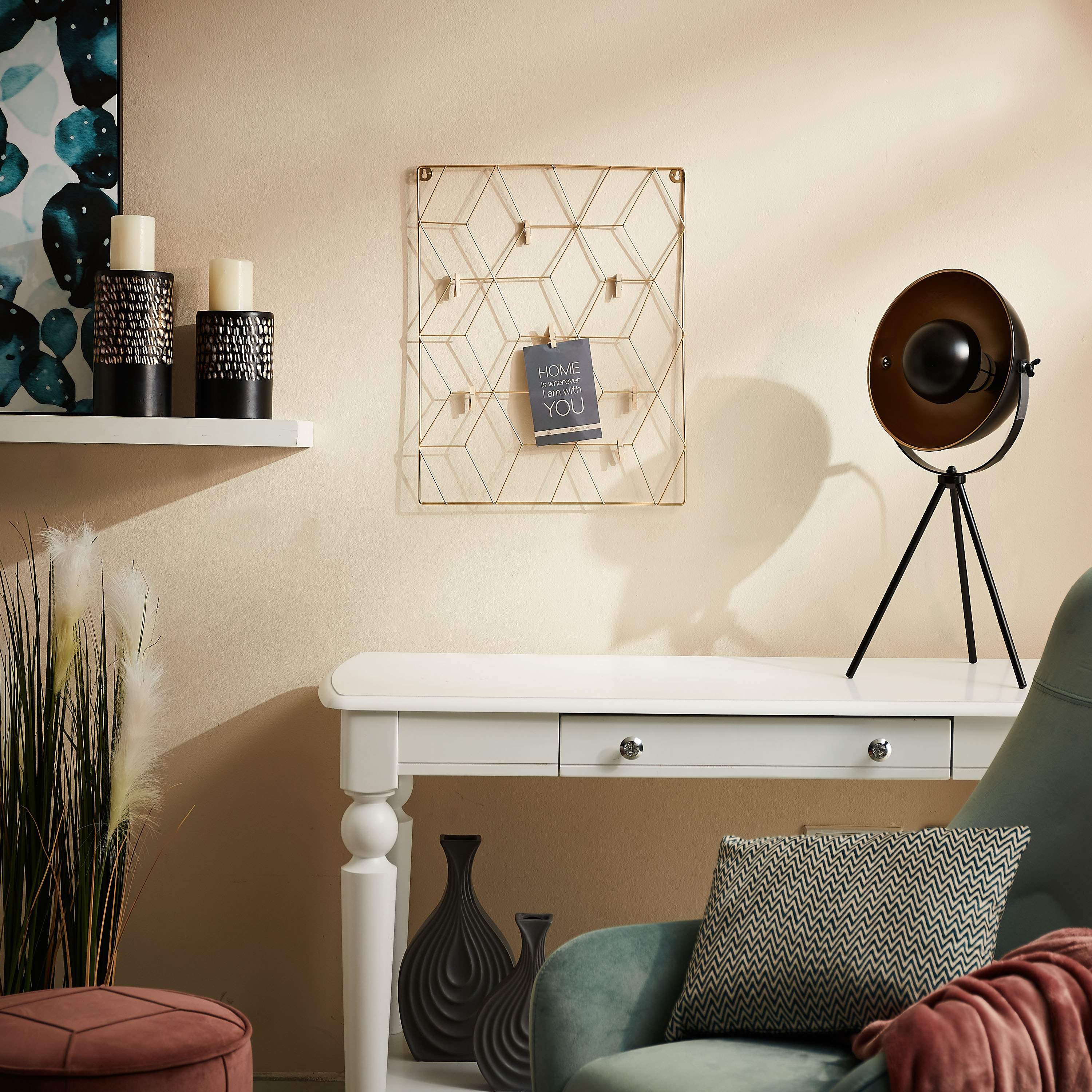برواز صور معدني بشبكة من كييرا - 40x50 سم-hbxbedroom-decorandaccessories-photoframes-image-4