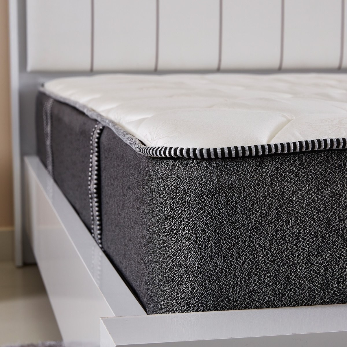 iSeatle Queen Bonnell Spring Mattress - 150x200x23 cm-hbxbedroom-mattresses-queen-image-4