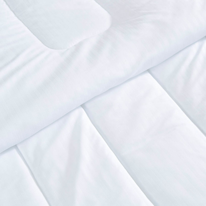 Hilton Twin Duvet - 150x220 cm-Duvets and Pillows-image-3