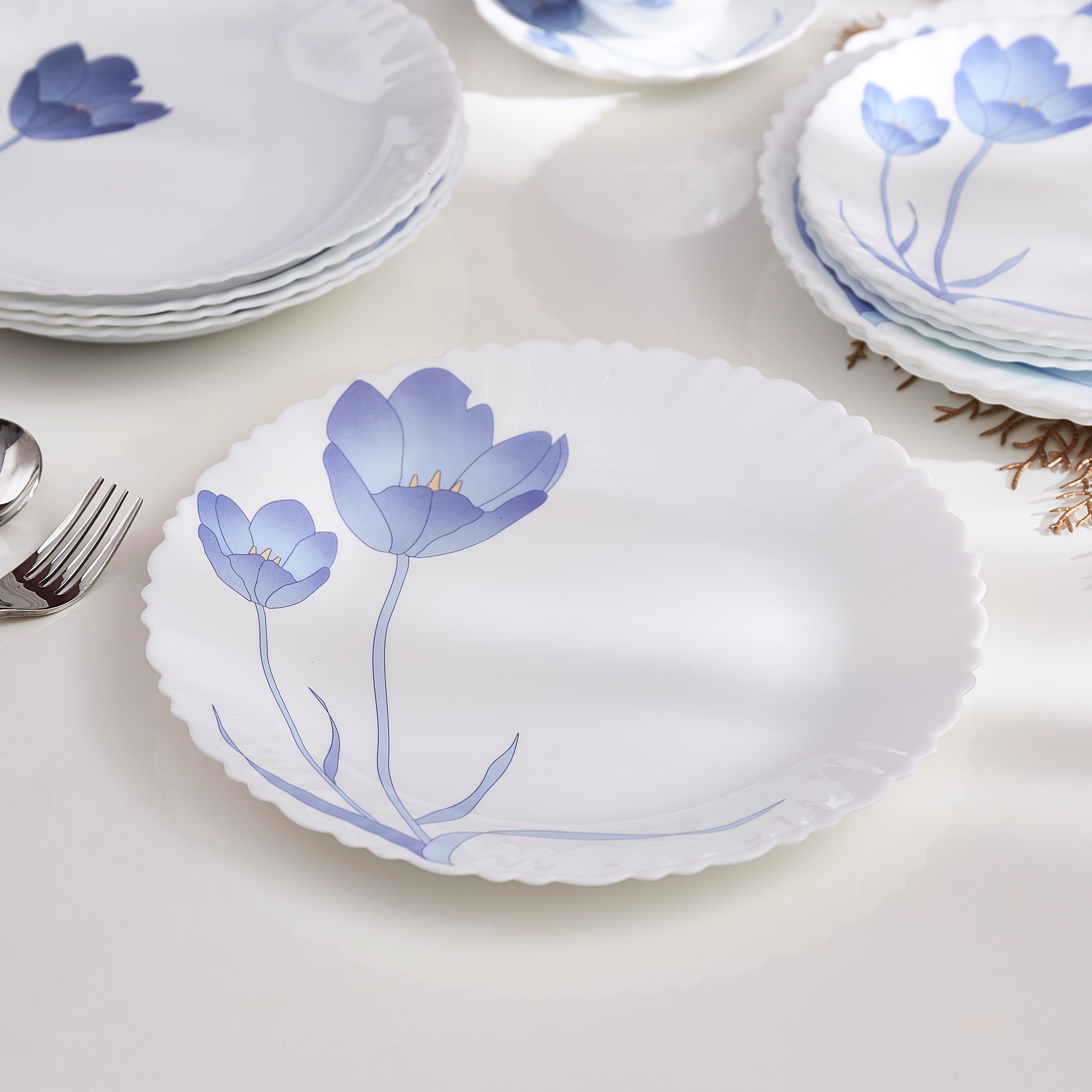 طقم مستلزمات مائدة أوبال وير بلو تيوليب 20 قطعة من آيفوري-hbxhomeware-hbxkitchen-image-3