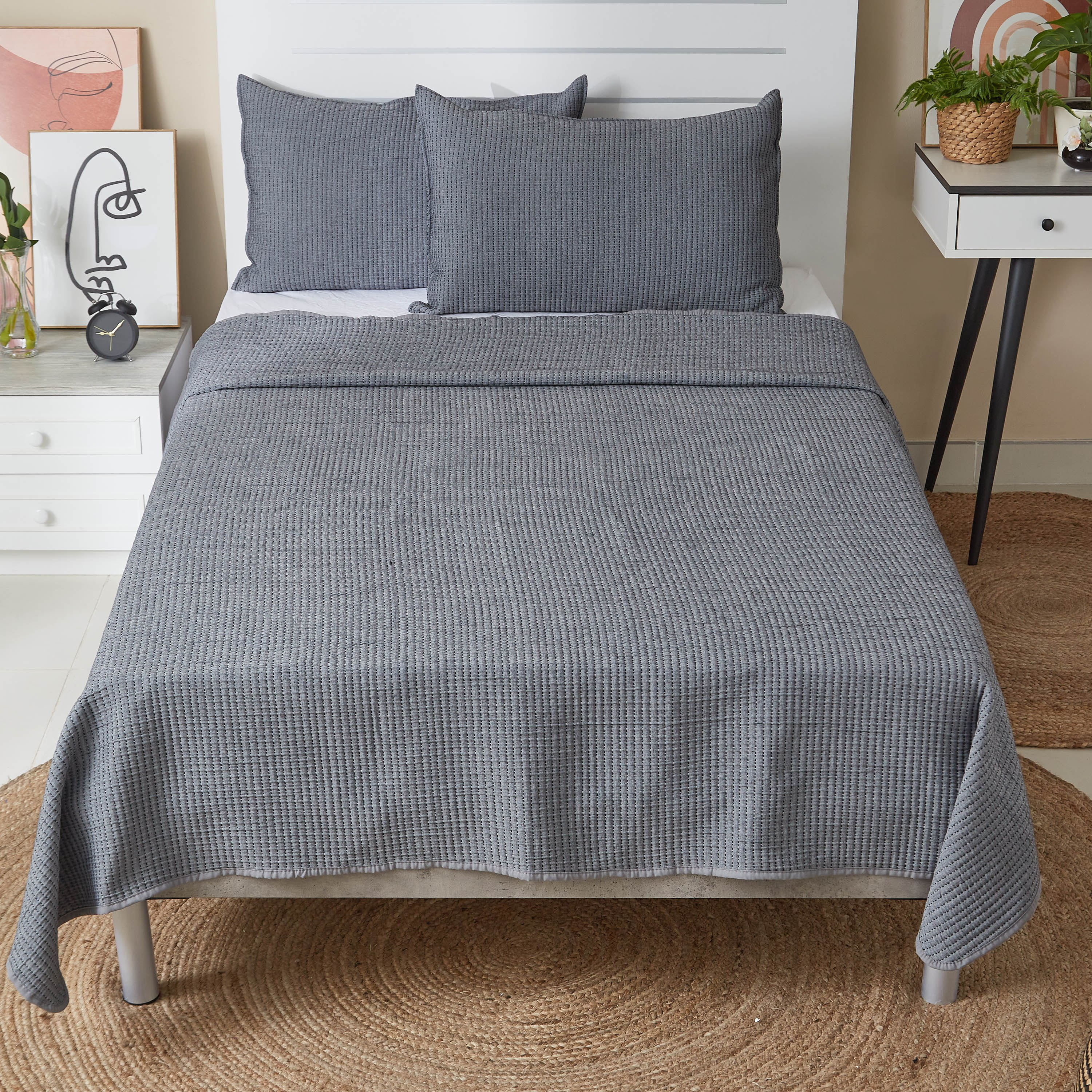 طقم لحاف مزدوج/ مفرش سرير جاكار 3 قطع من ماتيلاس- 180x260 سم-hbxdecorandfurnishings-bedding-bedspreadsandquilts-image-1