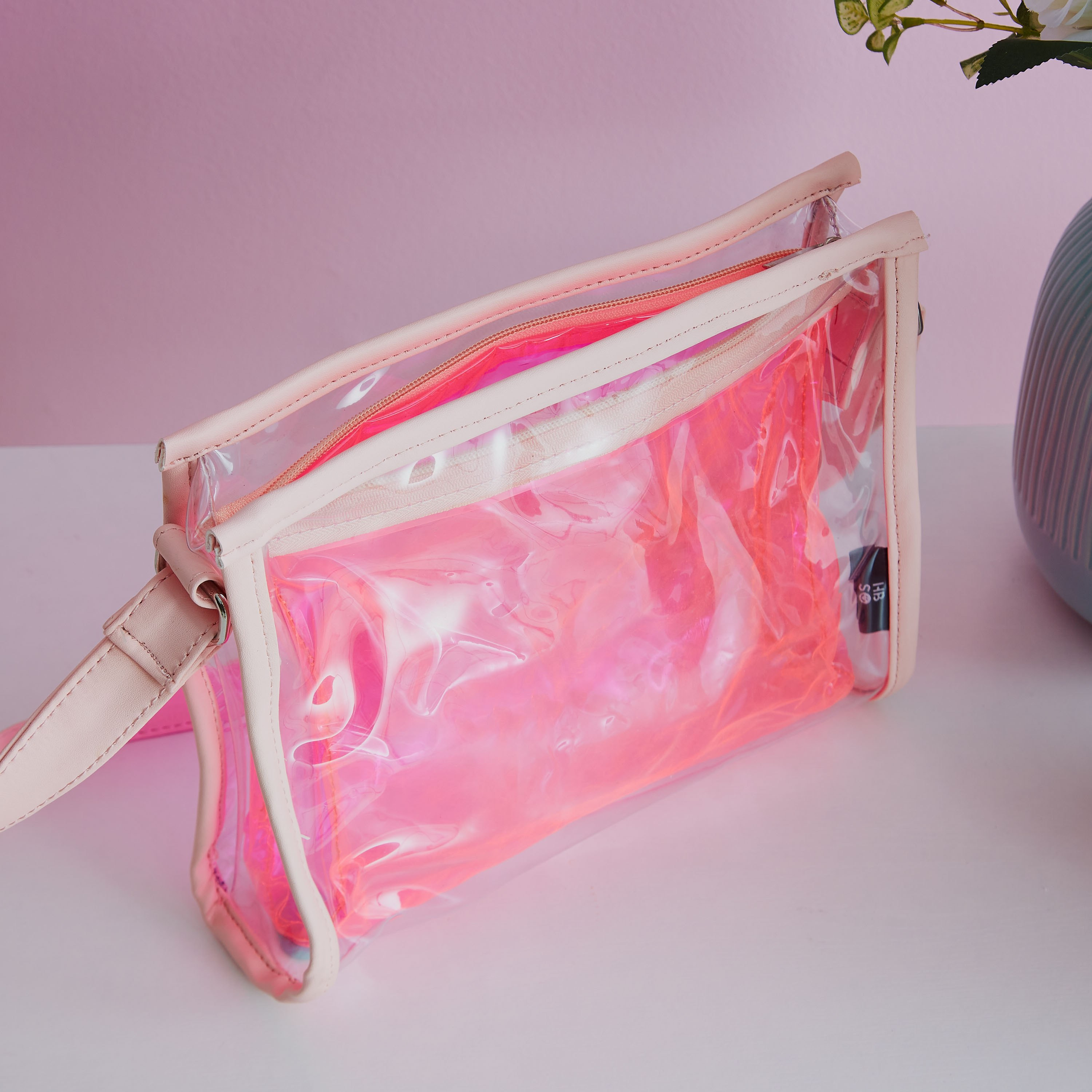 حقيبة كتف مزدوجة من أتش أس بي أو-hbxdecorandfurnishings-travelaccessories-bagsandbackpacks-image-2