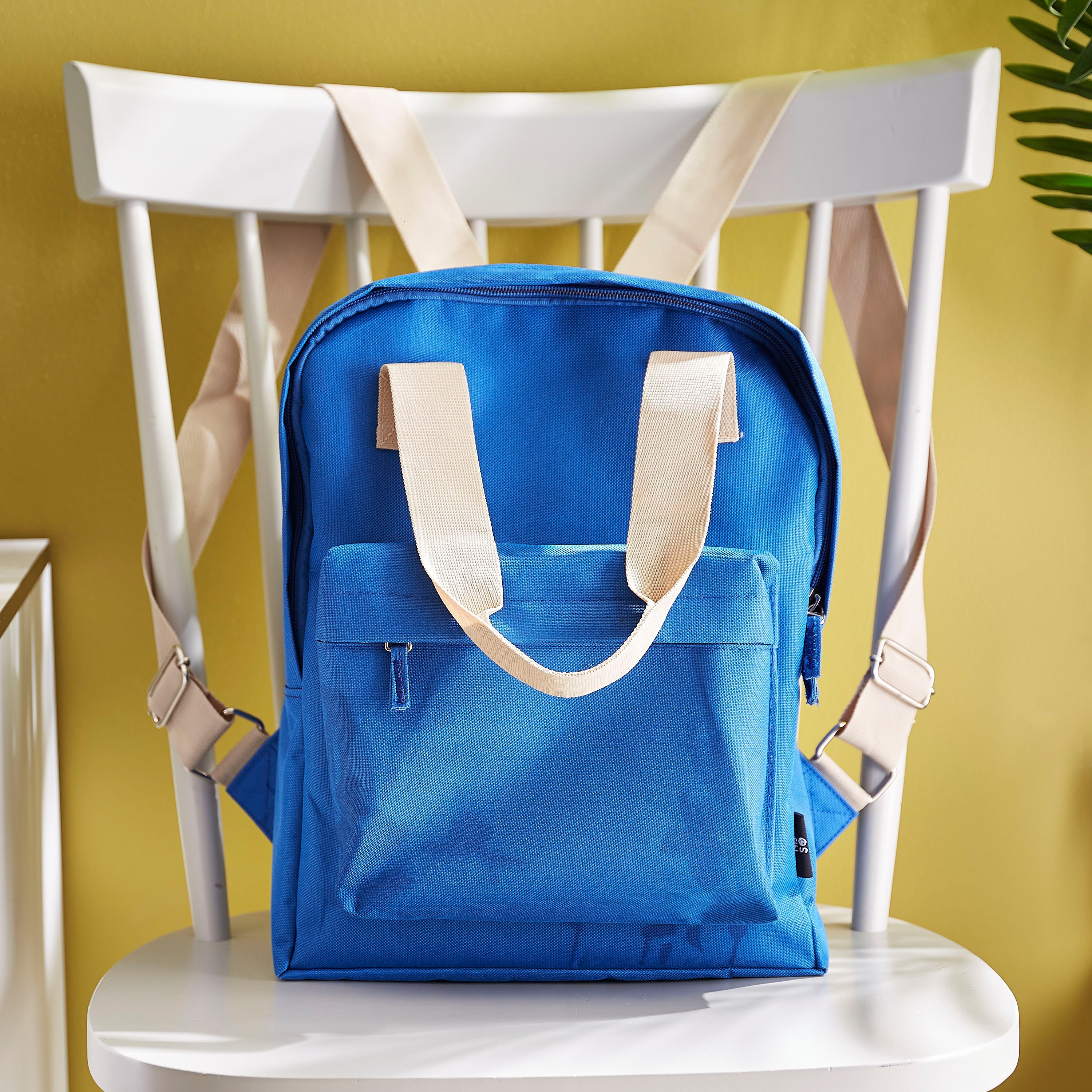 حقيبة من أتش بي أس أو-hbxdecorandfurnishings-travelaccessories-bagsandbackpacks-image-1