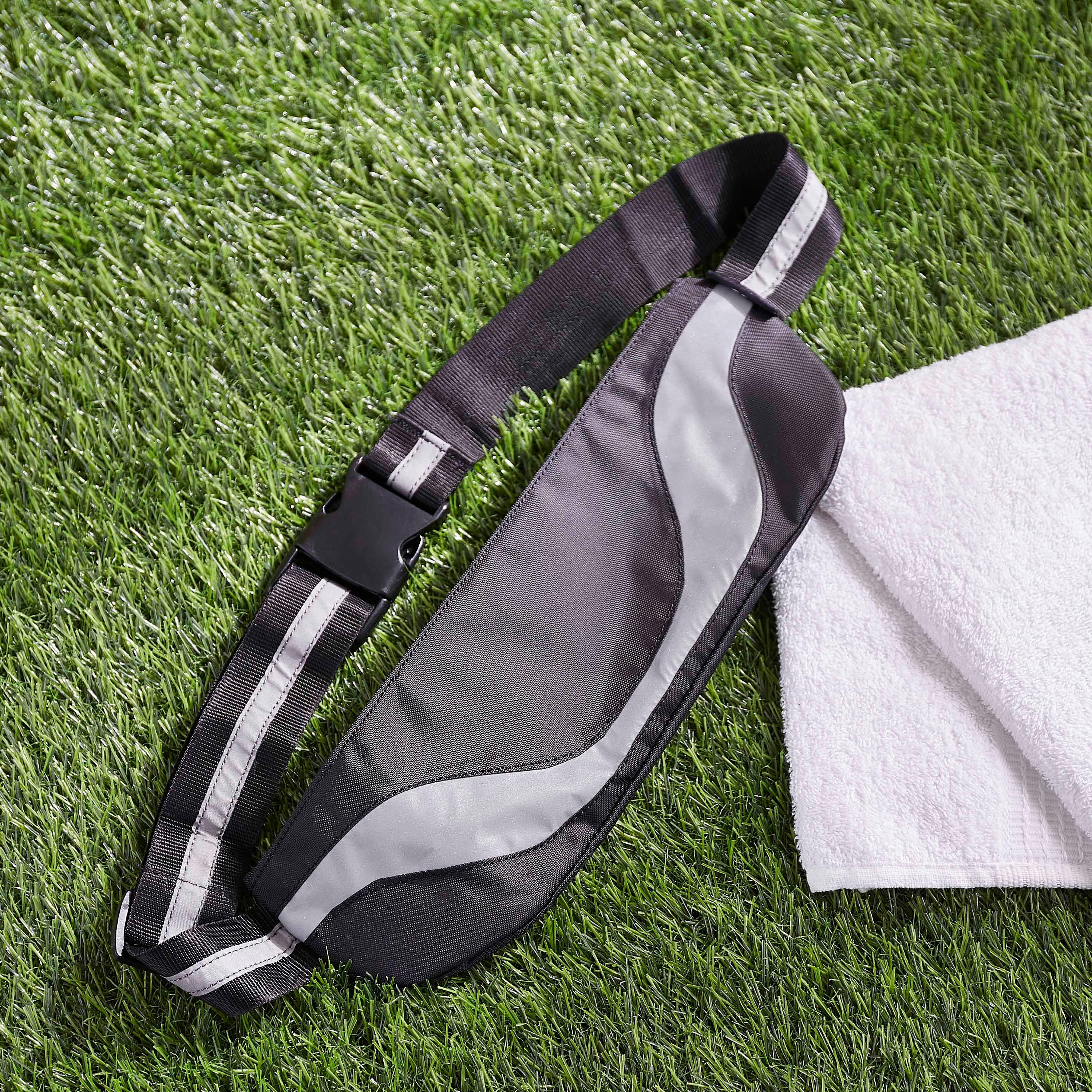 حقيبة ركض صغيرة مزودة بعاكس من أتش بي أس أو-hbxdecorandfurnishings-travelaccessories-bagsandbackpacks-image-1