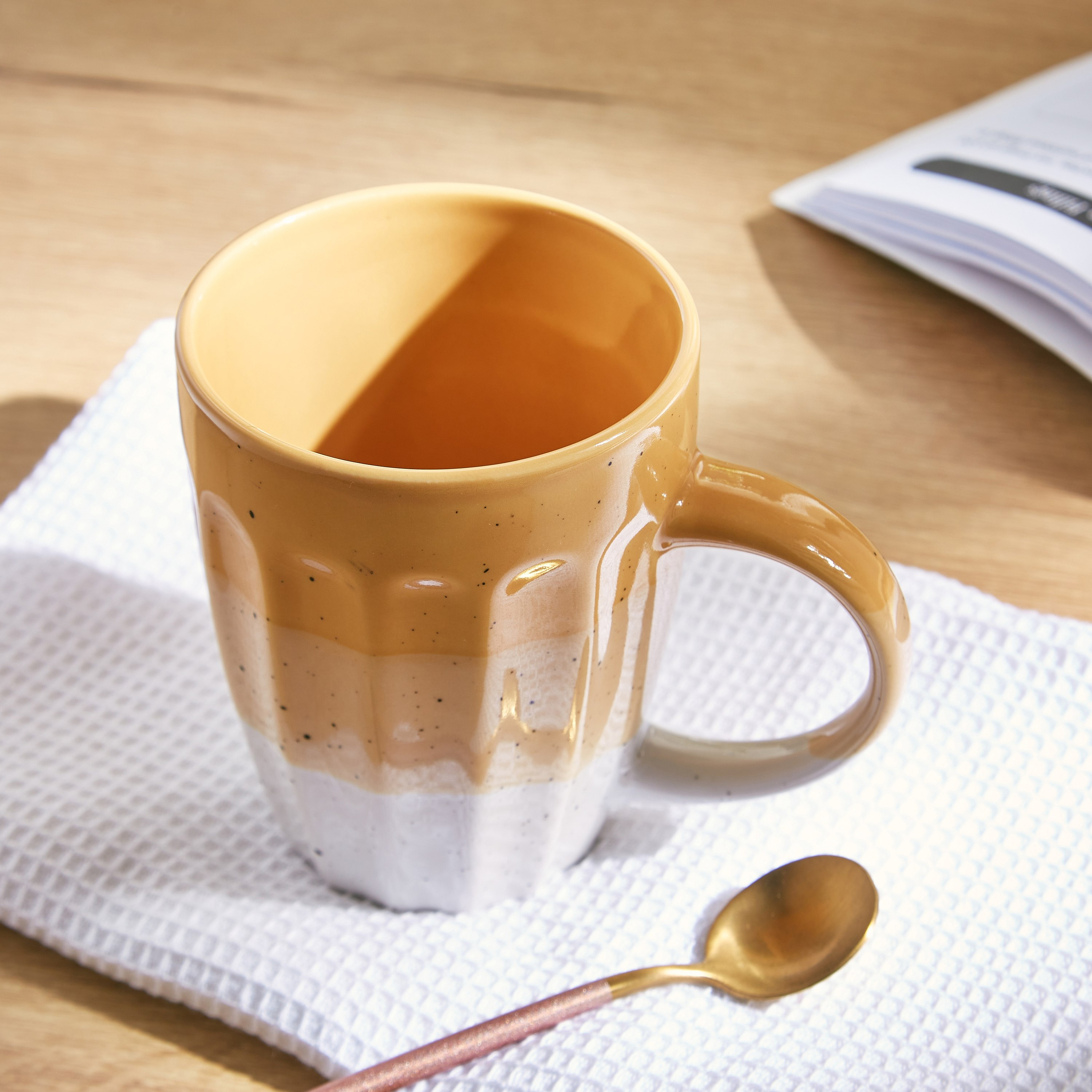 Galexia Ceramic Embossed Mug - 320 ml-hbxhomeware-hbxkitchen-image-2