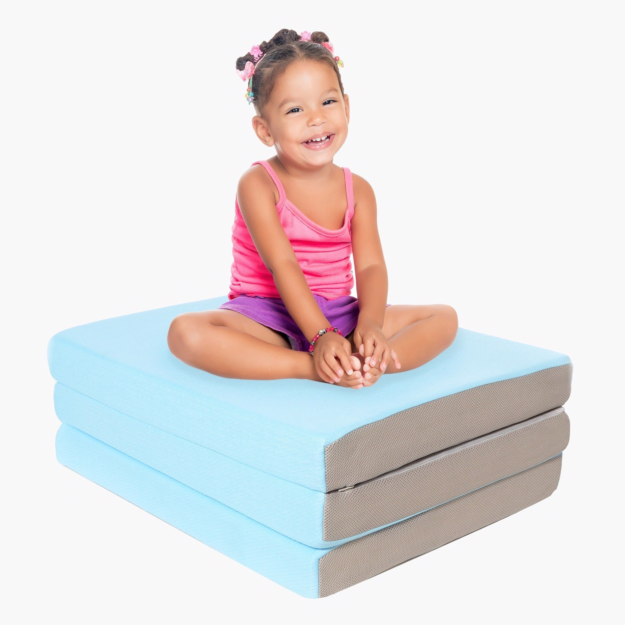مرتبة إسفنجية بطيّة ثلاثية للأطفال بغطاء من آي ميليارد - 61x147x8 سم-hbxfurniture-kidsroom-kidsmattresses-toddler-image-3