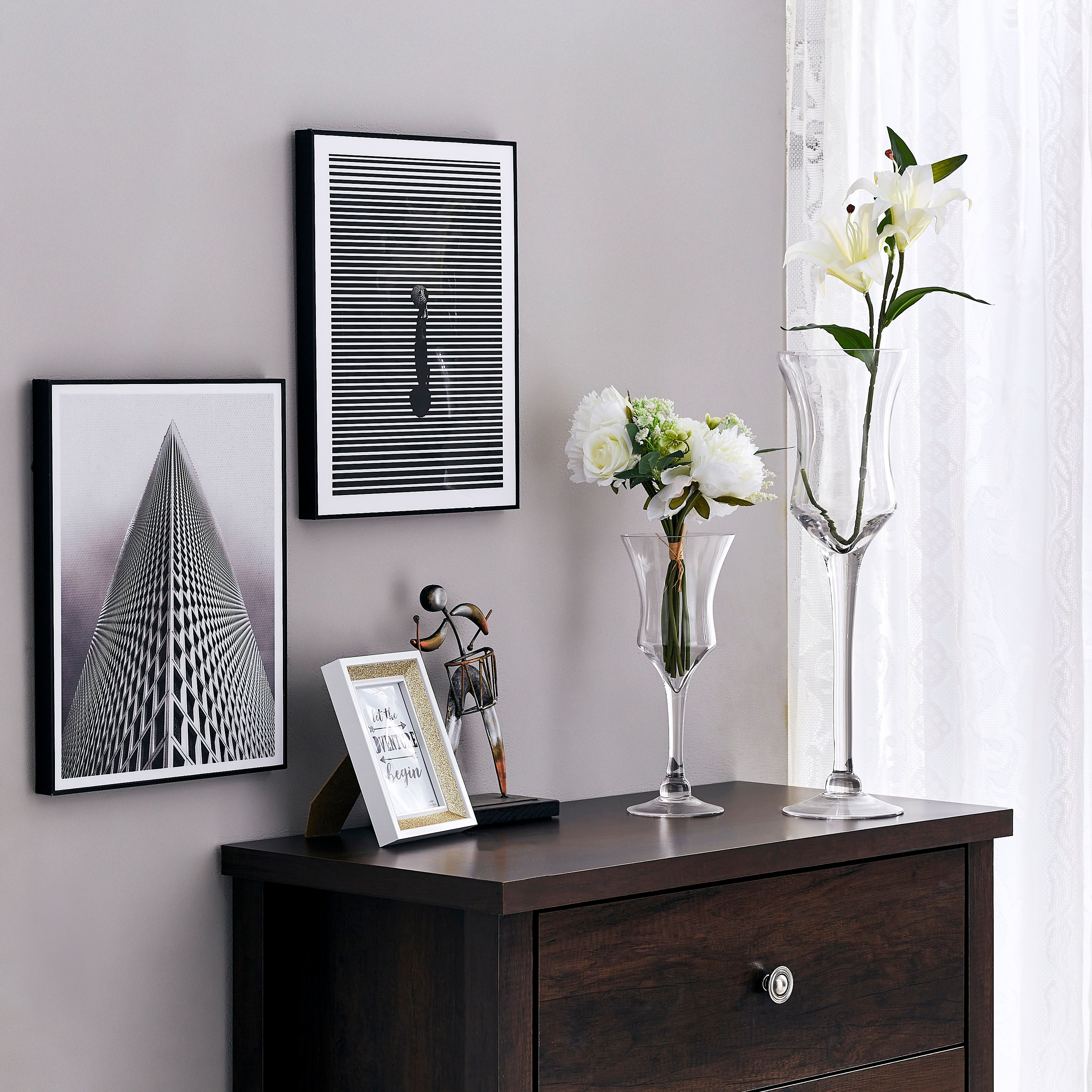 مزهرية زجاجيّة طويلة شفافة من أتلانتا - 14.5x14.5x50 سم-hbxbedroom-decorandaccessories-vases-image-4