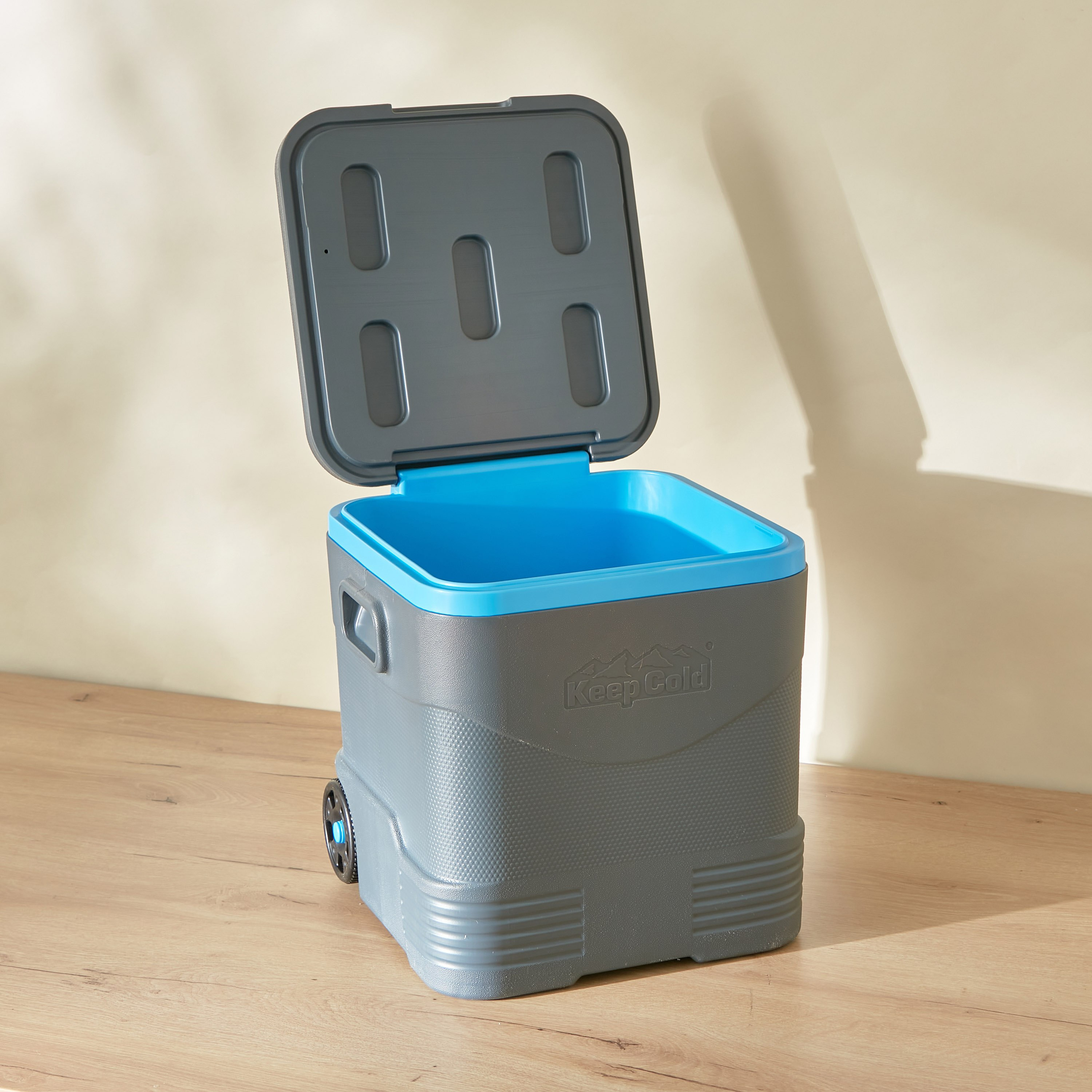 Keepcold Picnic Trolley Icebox - 30 L-hbxhomeware-hbxkitchen-image-3