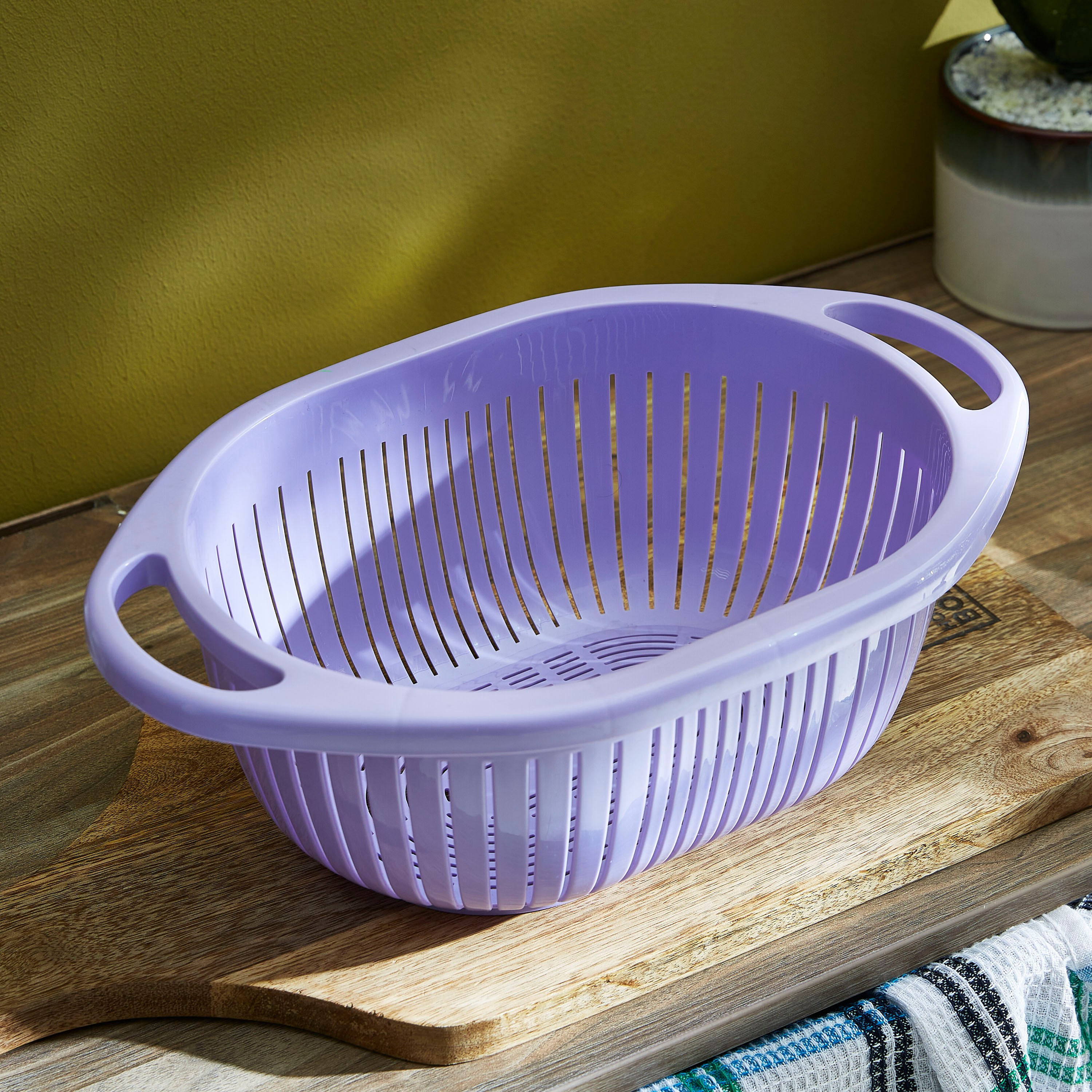 مصفاة ببيضاوية من جراسيا-hbxhomeware-hbxkitchen-image-1