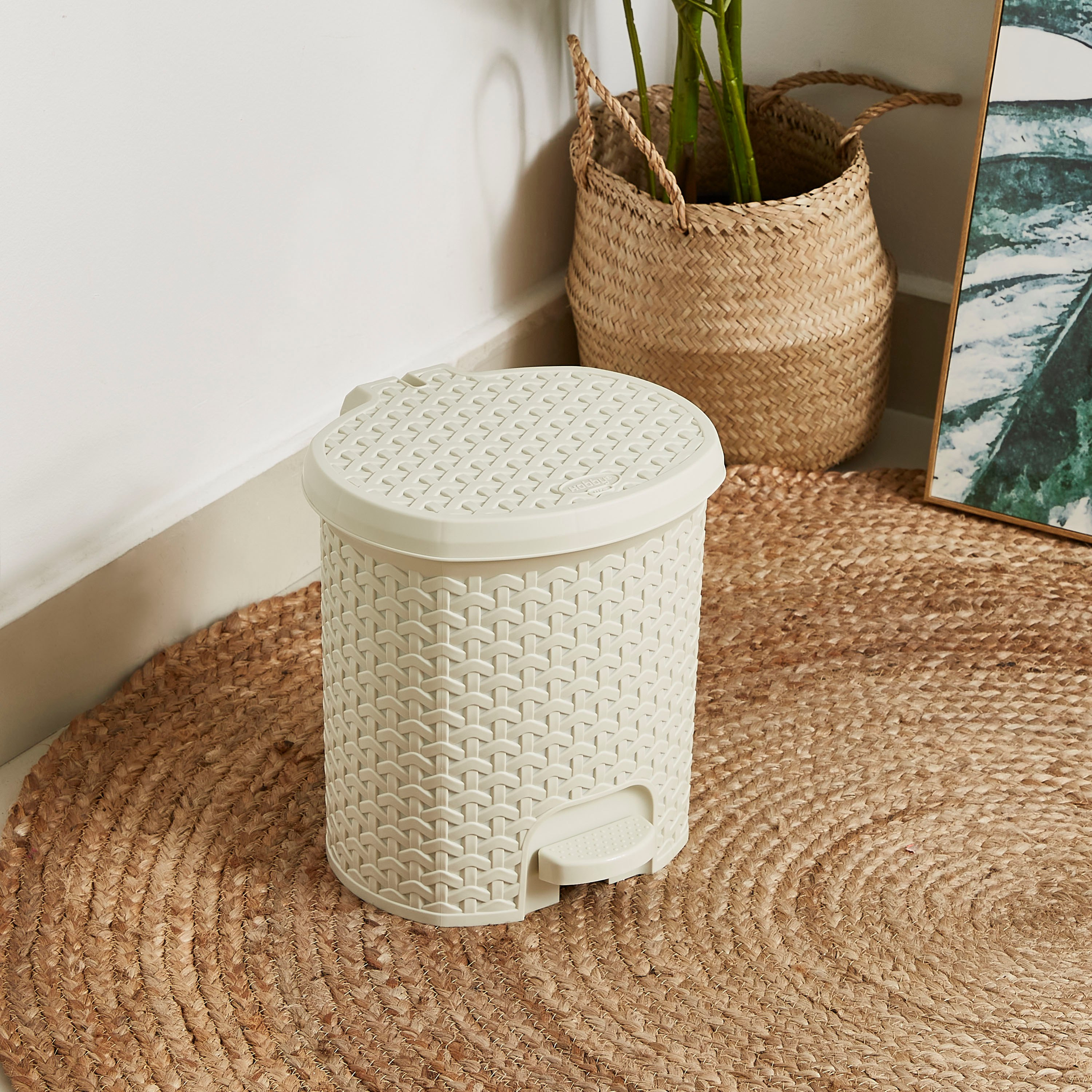 سلة نفايات راتان بدواسة قدم من جراسيا- 5.5 لتر-hbxhomeware-hbxbathroom-image-1