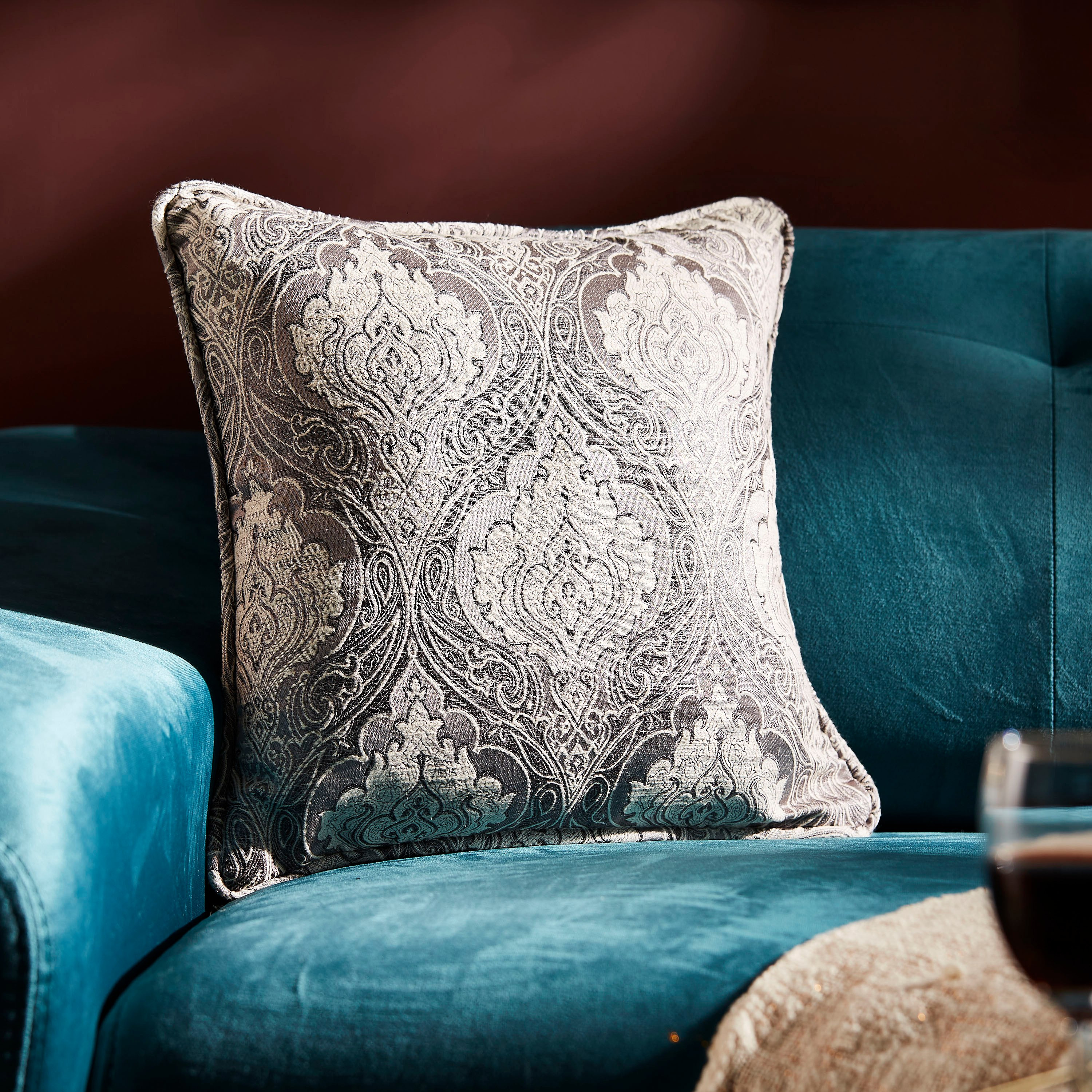 غطاء وسادة جاكار داماسك من ريجنسي - 40x40 سم-PROMO_HB_AE_B1G1_250925-image-1