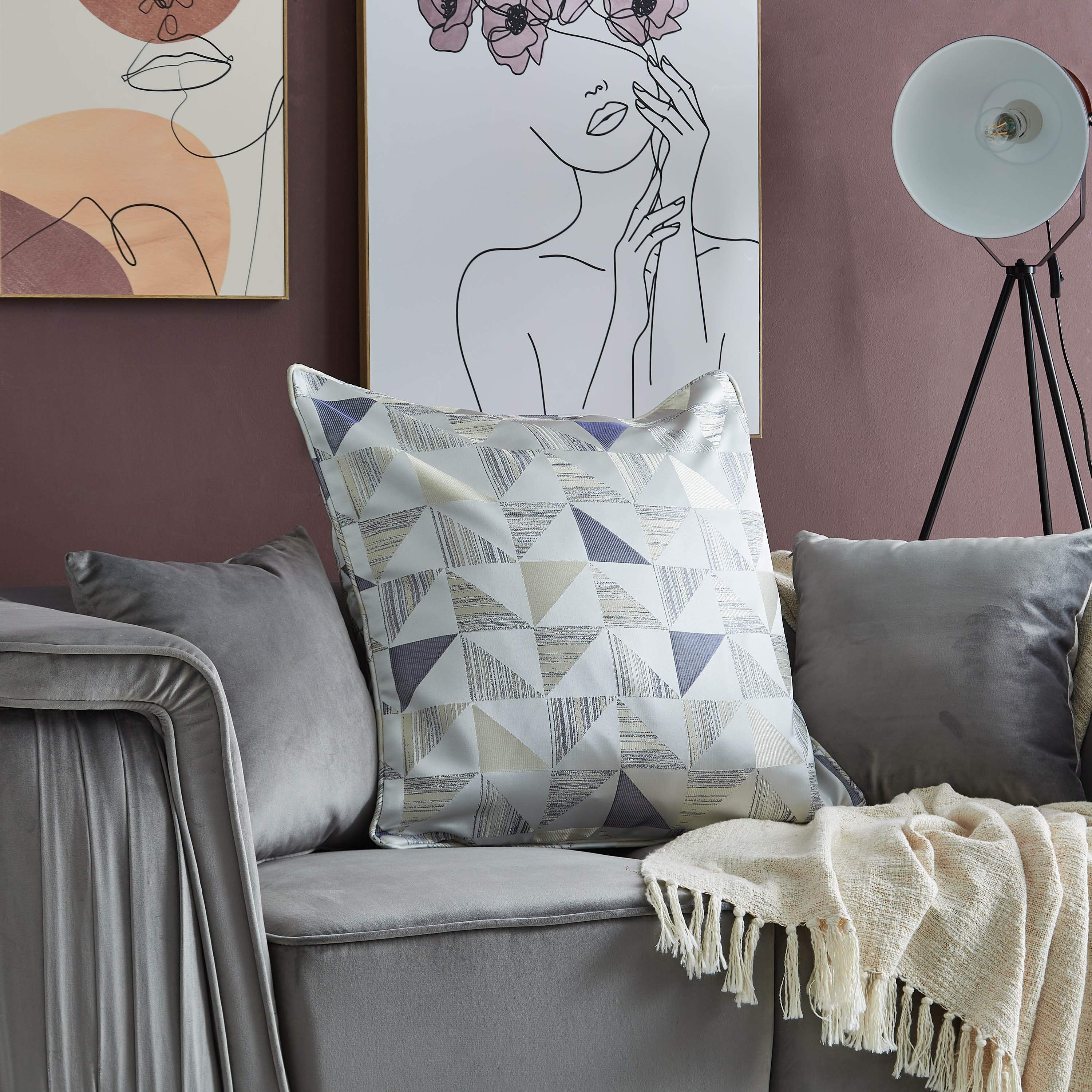 Jaxon Trio Jacquard Cushion Cover - 65x65 cm-PROMO_HB_AE_B1G1_250925-image-4