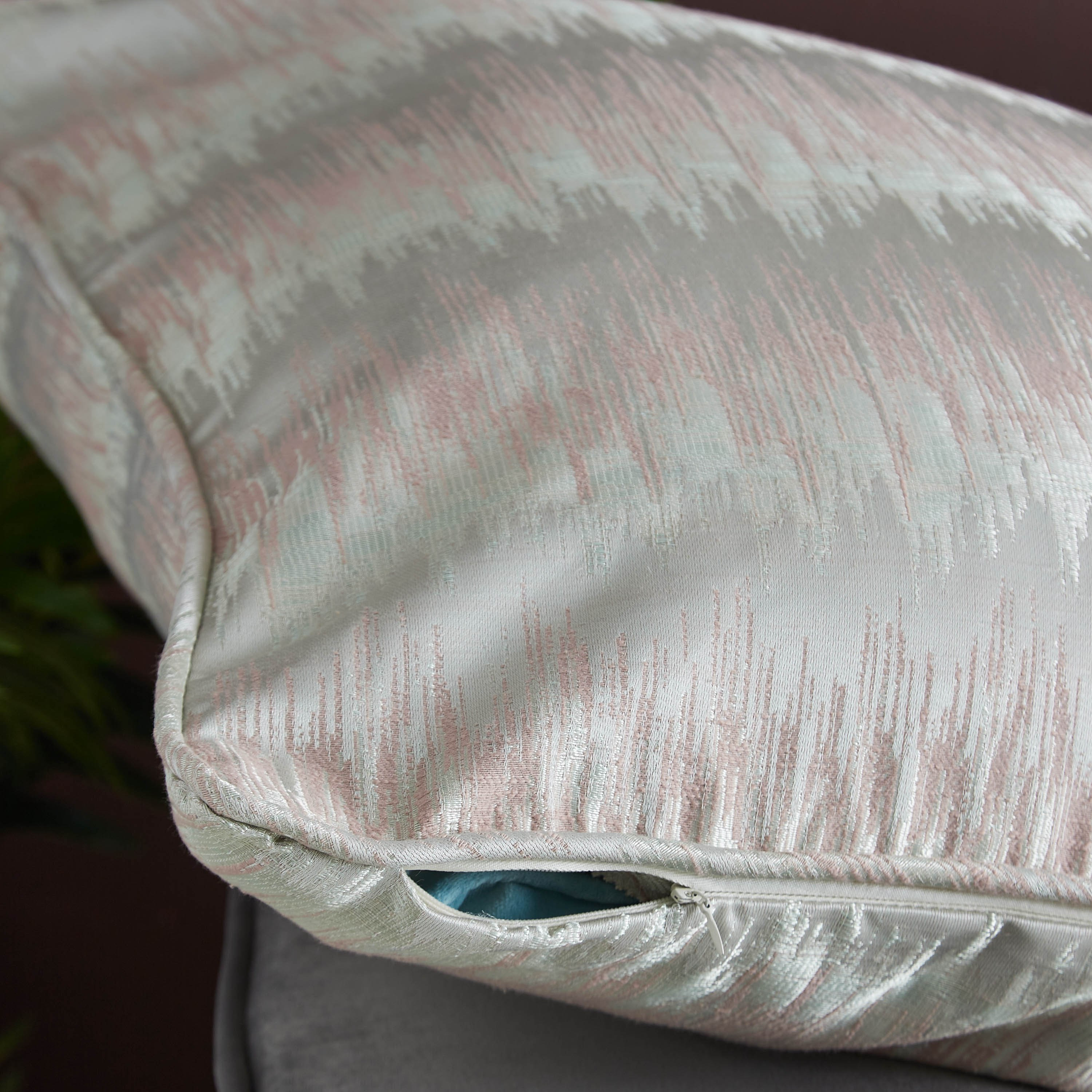 غطاء وسادة جاكار بارز الملمس من ريجنسي - 65x65 سم-PROMO_HB_AE_B1G1_250925-image-3